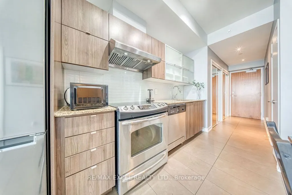 170 Fort York Boulevard #1301