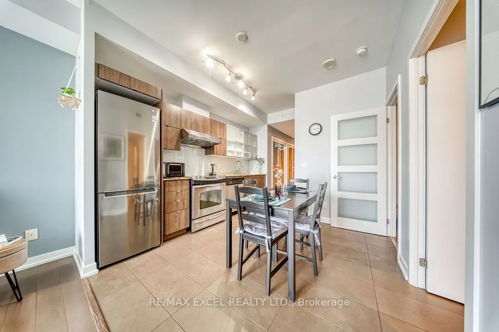 170 Fort York Boulevard #1301
