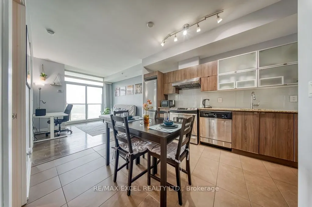 170 Fort York Boulevard #1301