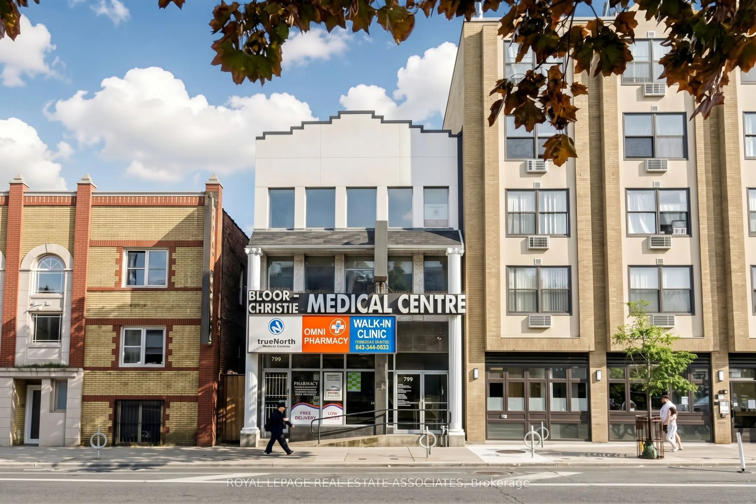 799 Bloor Street W