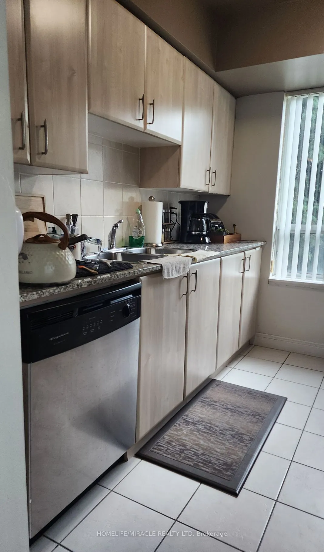 31 Bales Avenue #210