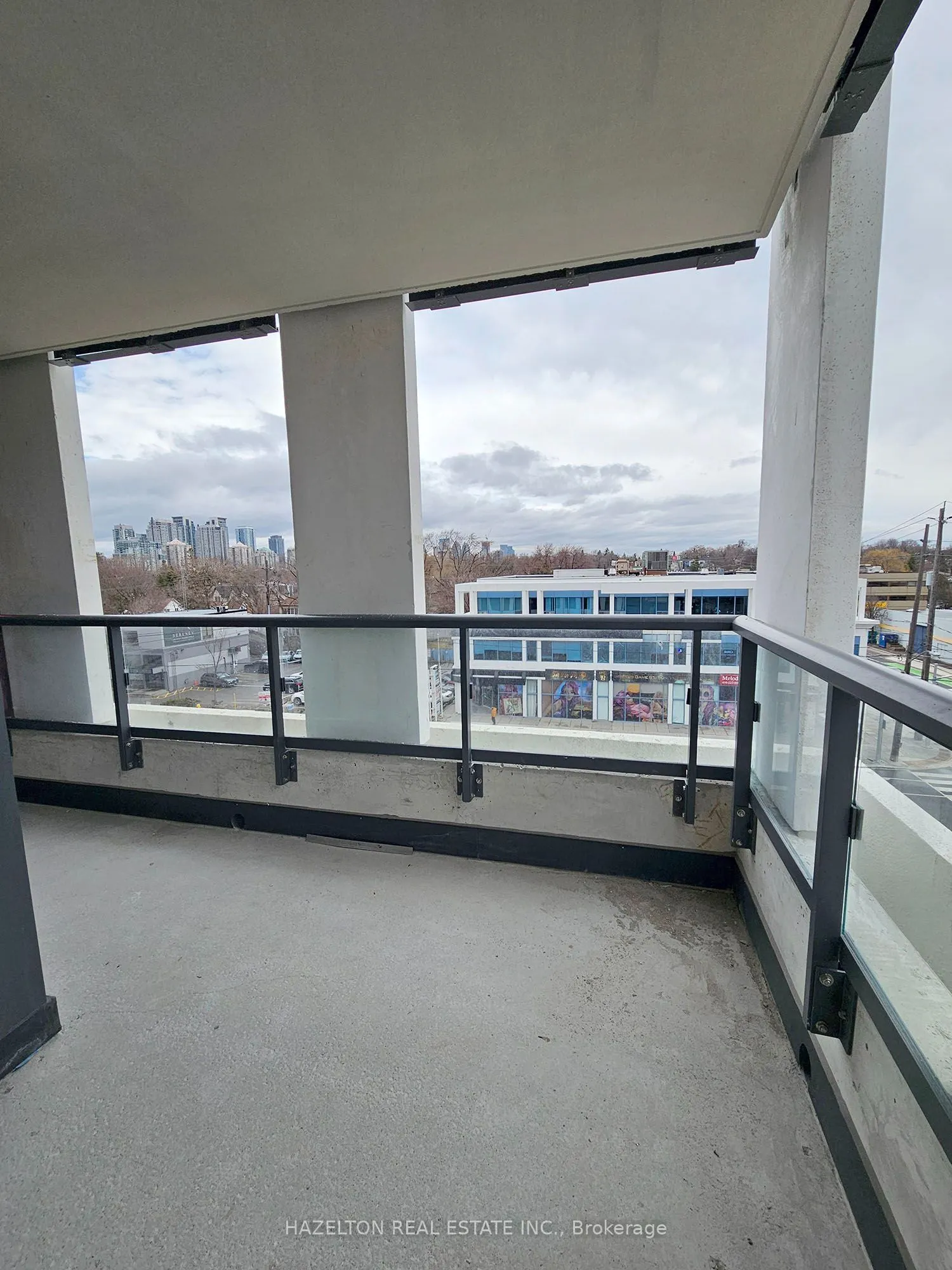 181 Sheppard Avenue E #406