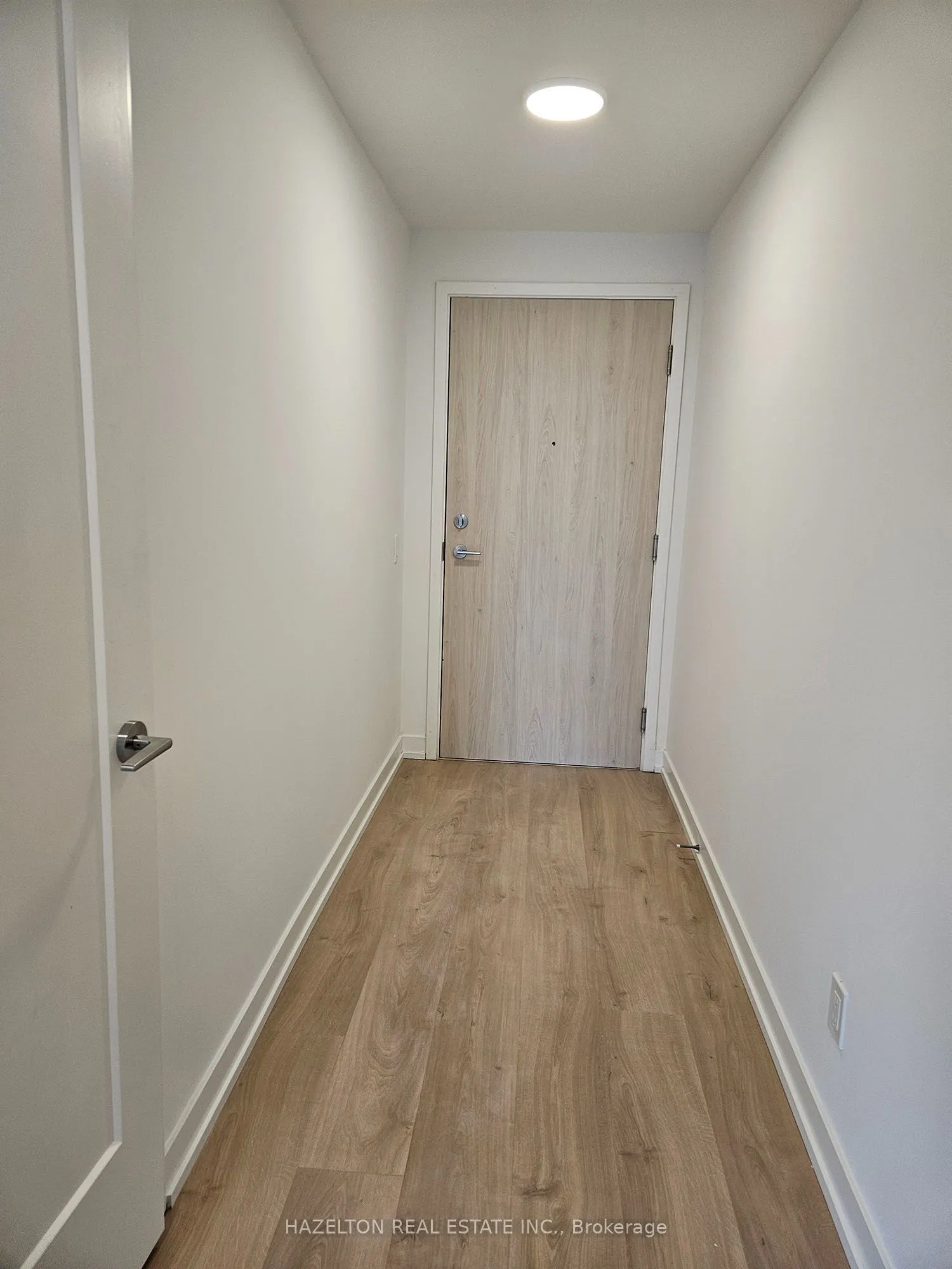 181 Sheppard Avenue E #406