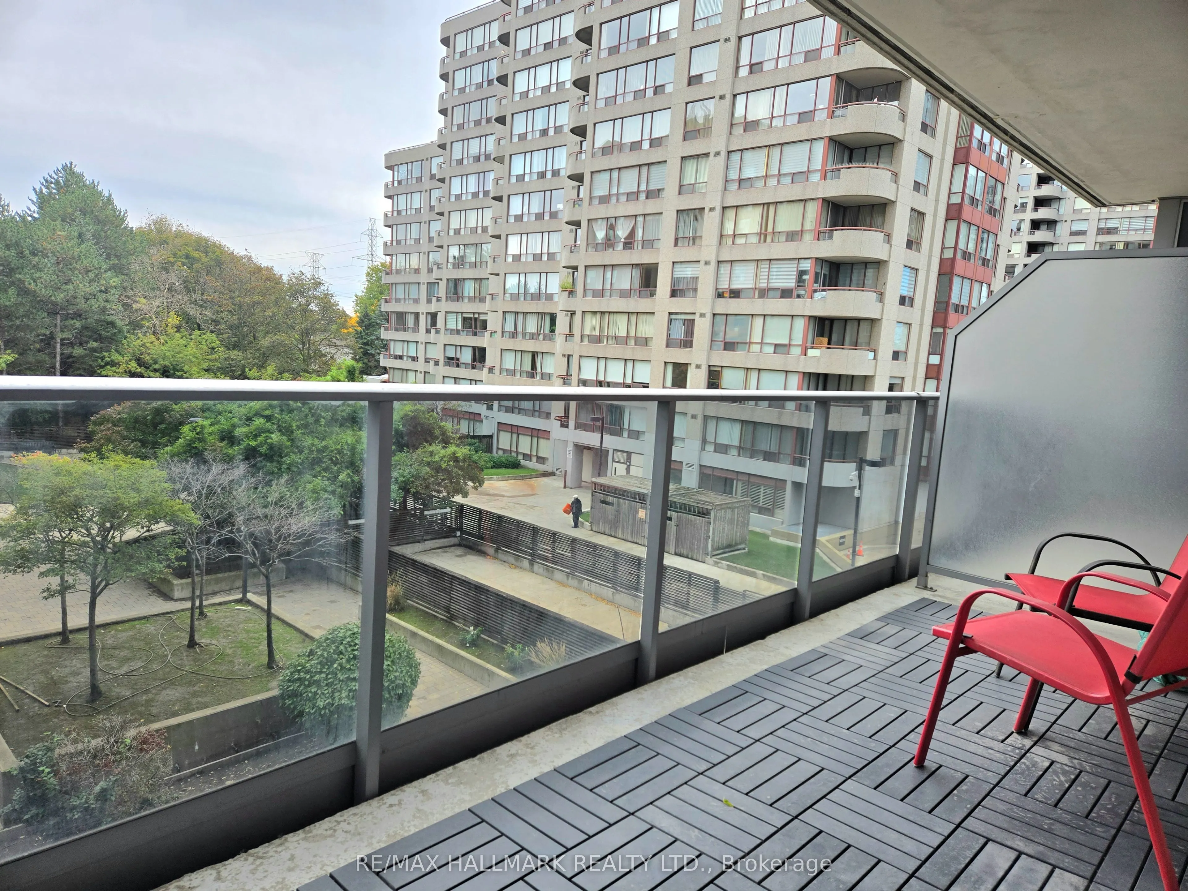 5791 Yonge Street #307