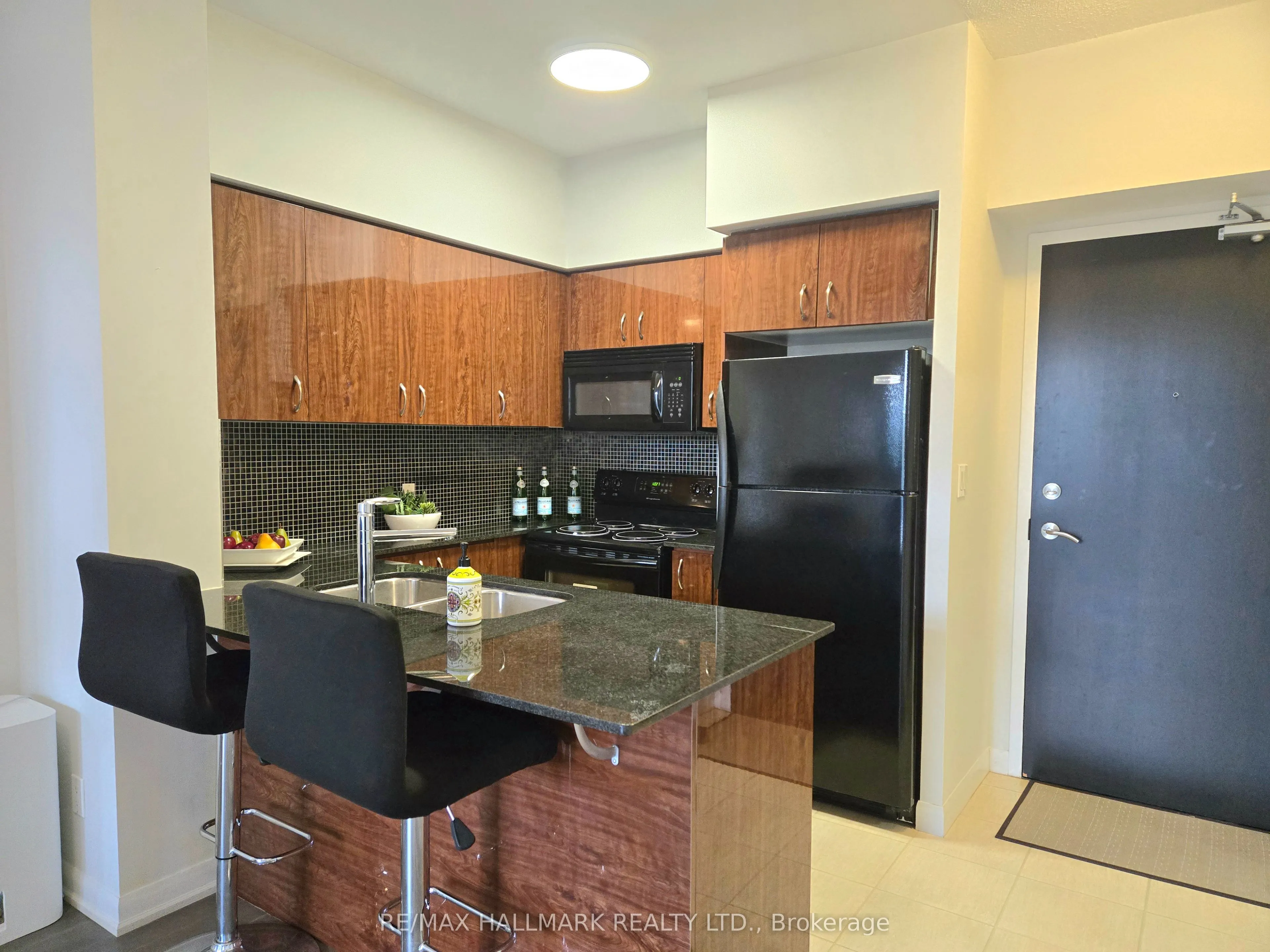 5791 Yonge Street #307