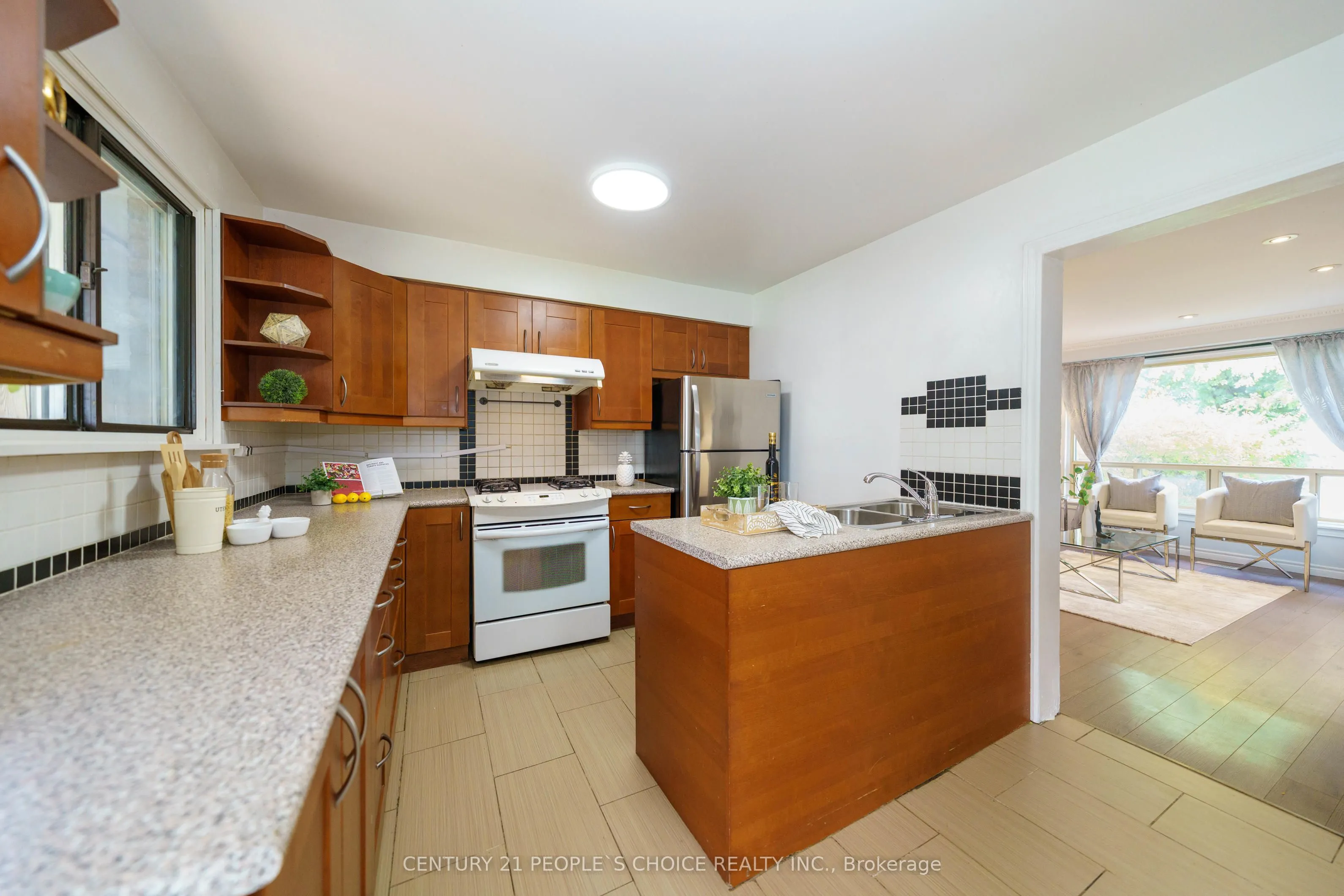 172 Hollyberry Trail