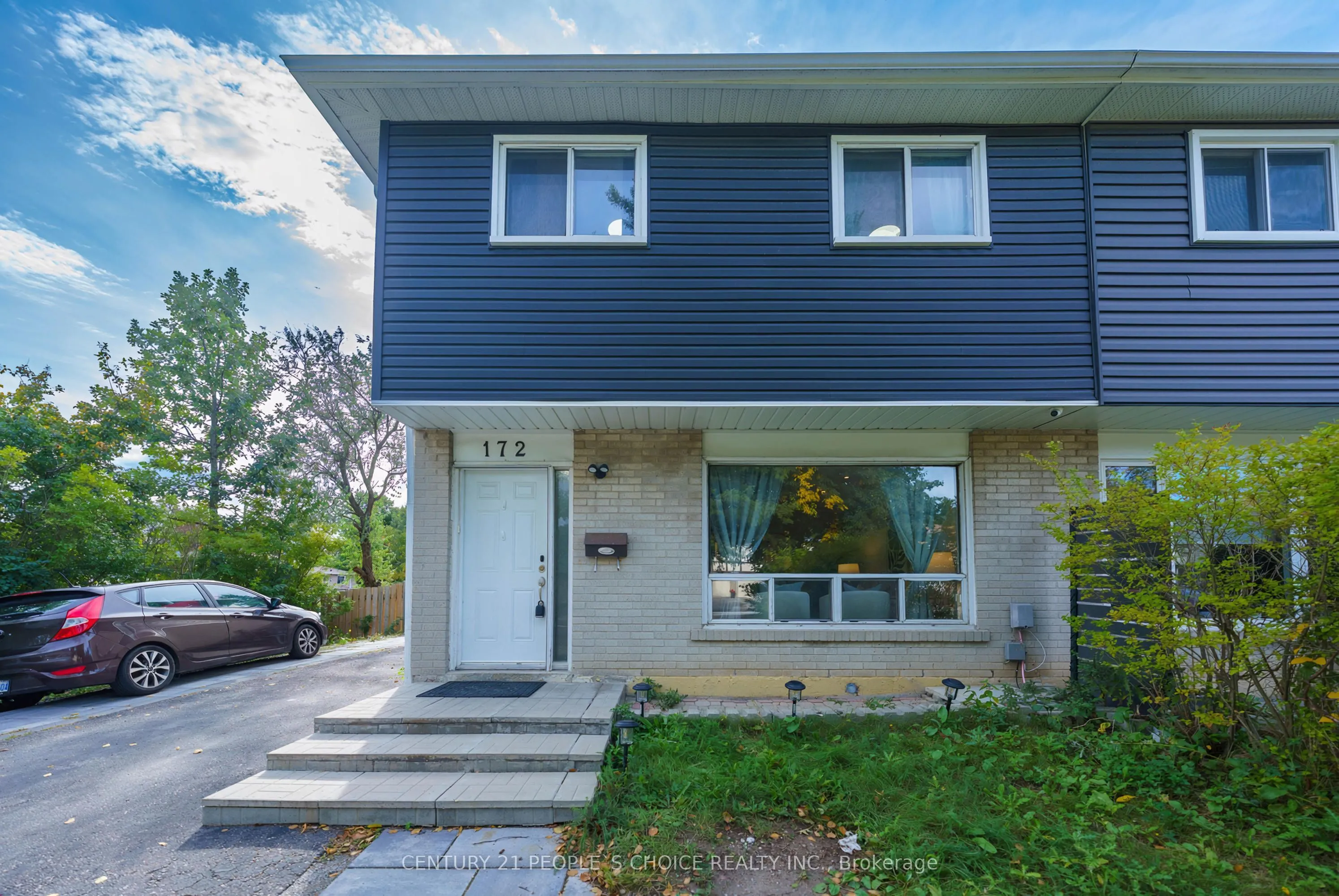 172 Hollyberry Trail