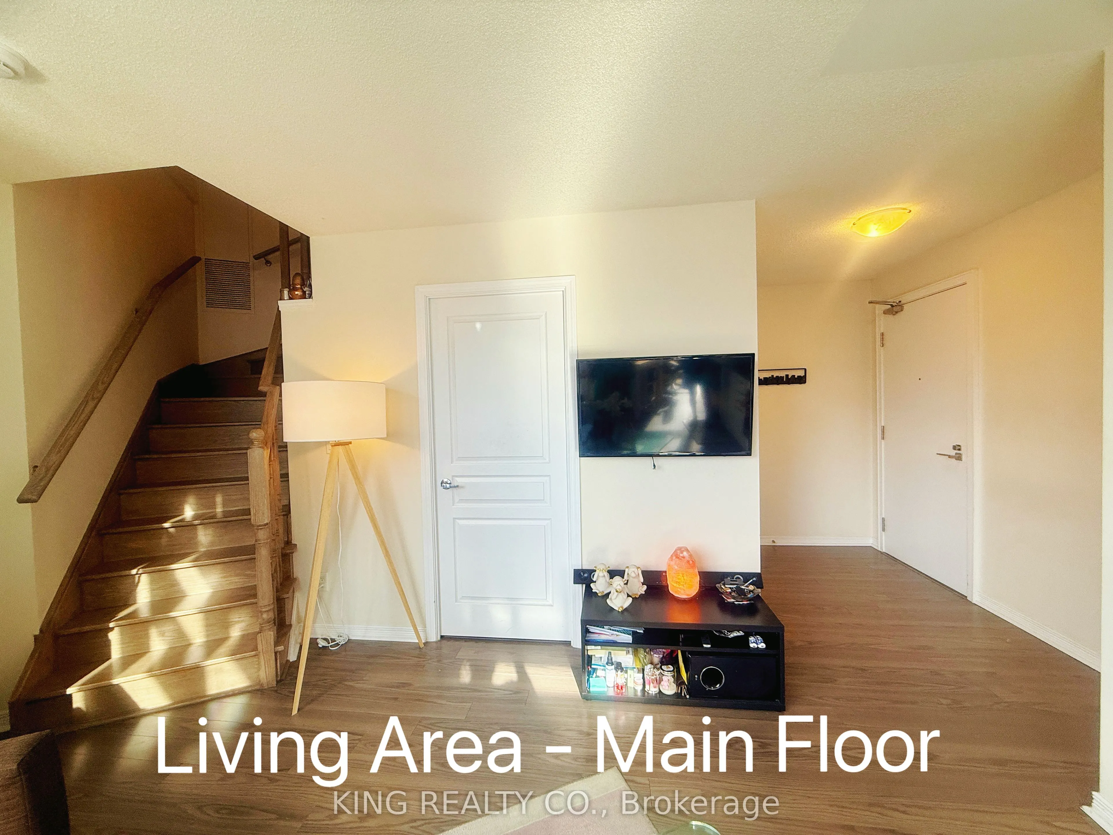 352 Front Street W #210