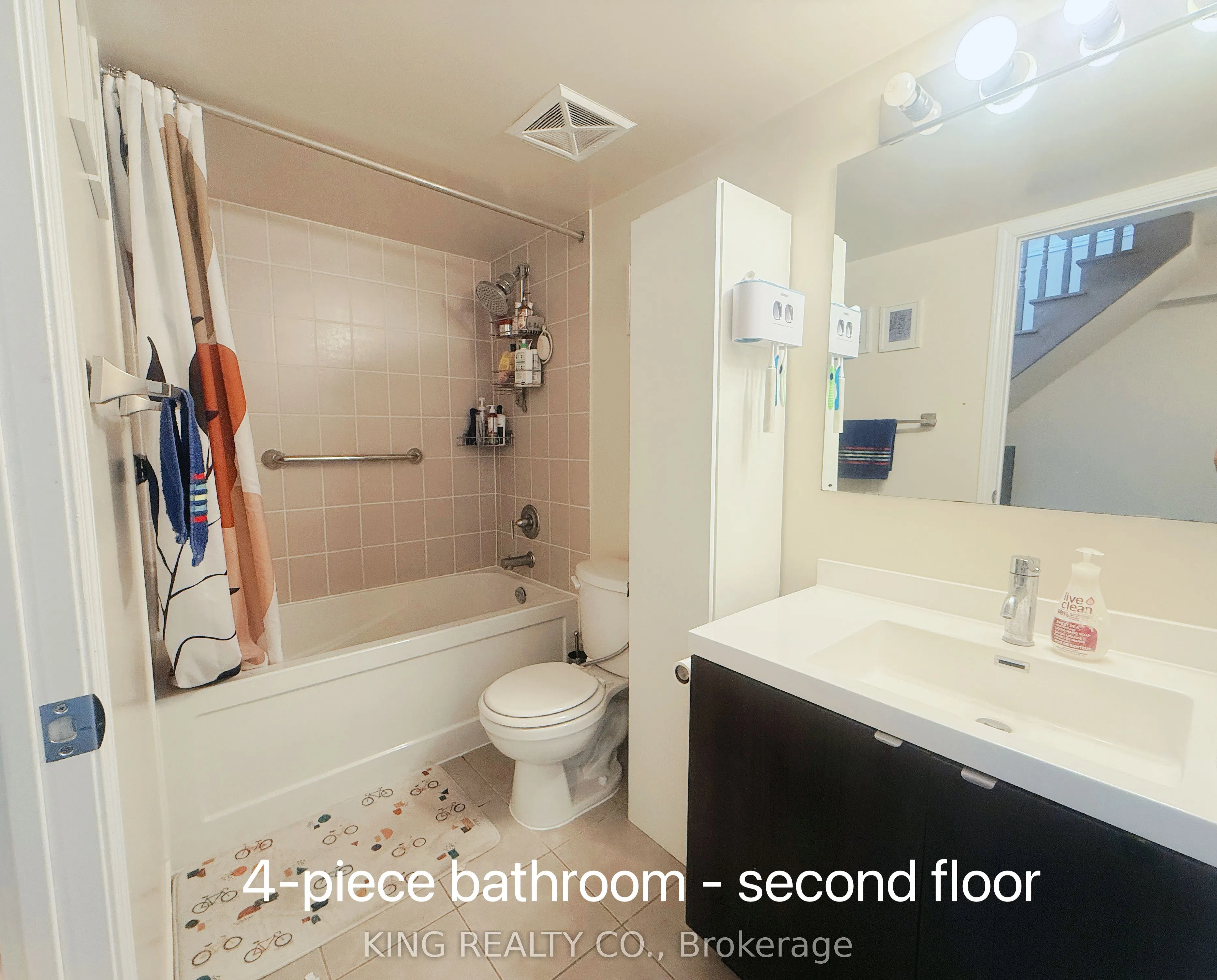 352 Front Street W #210