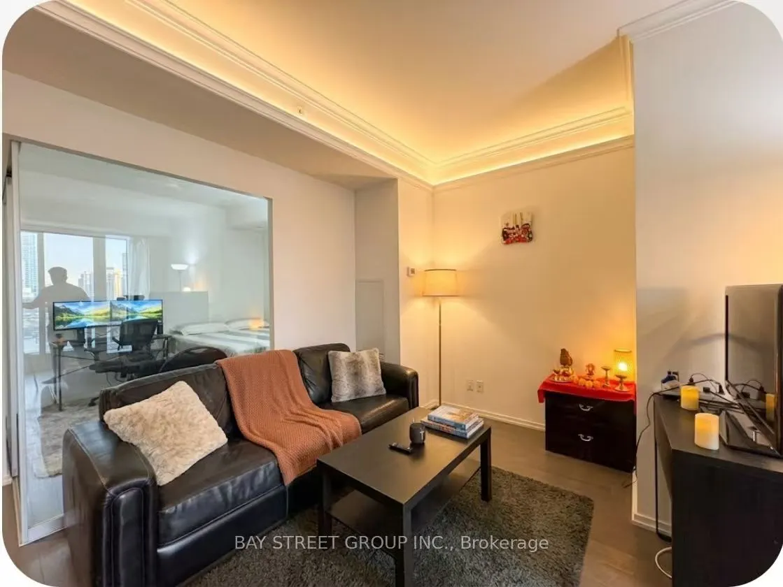70 Temperance Street #712