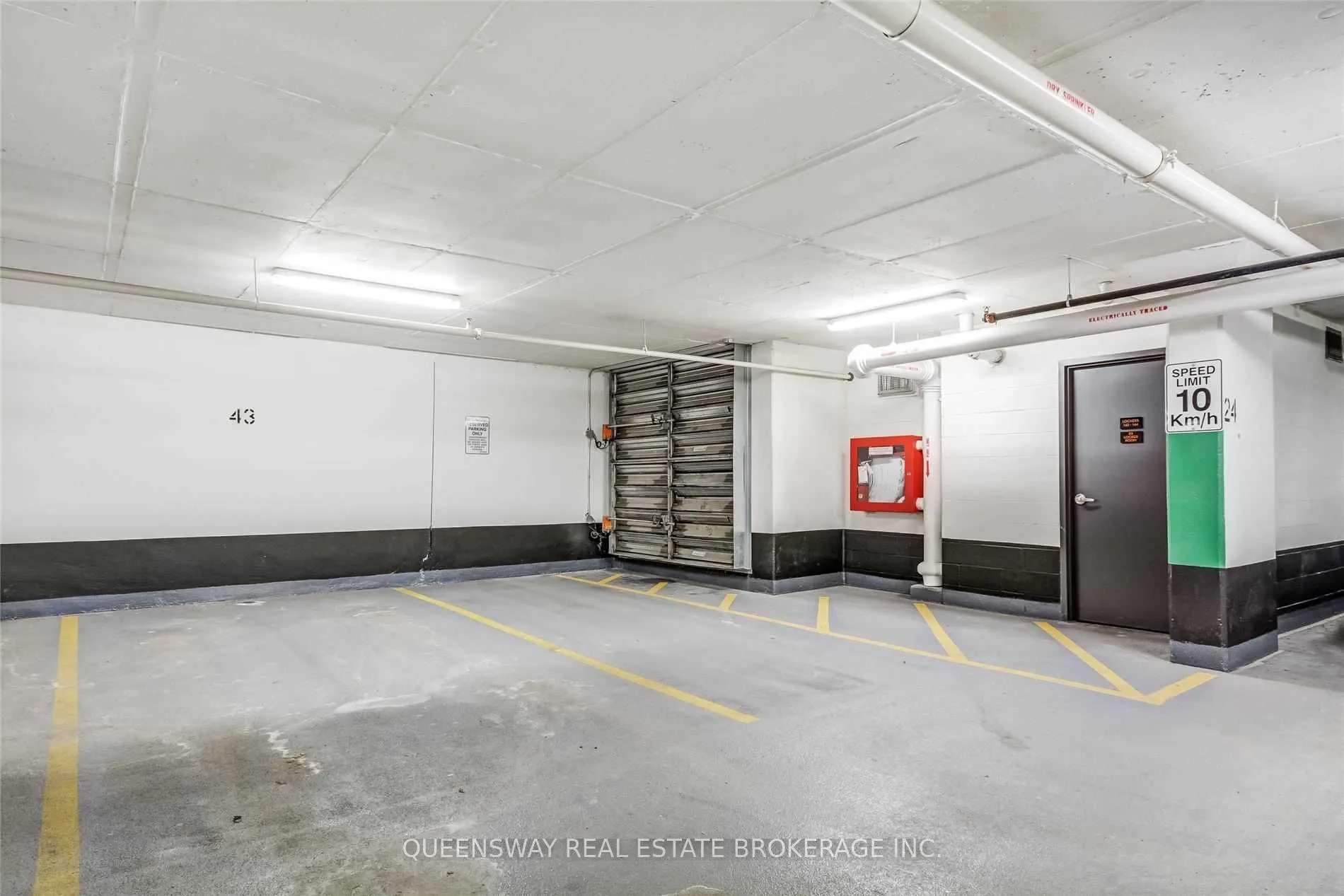 101 Erskine Avenue #1605