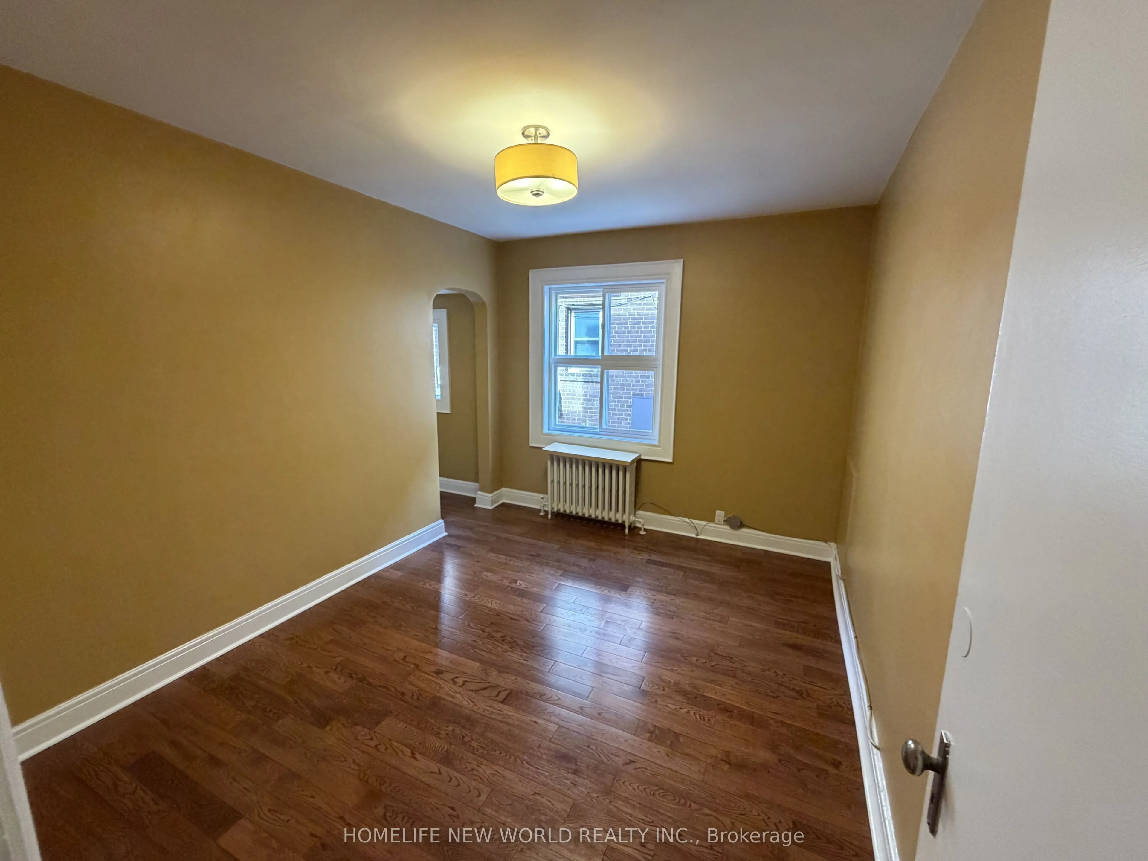 1217 Avenue Road #3