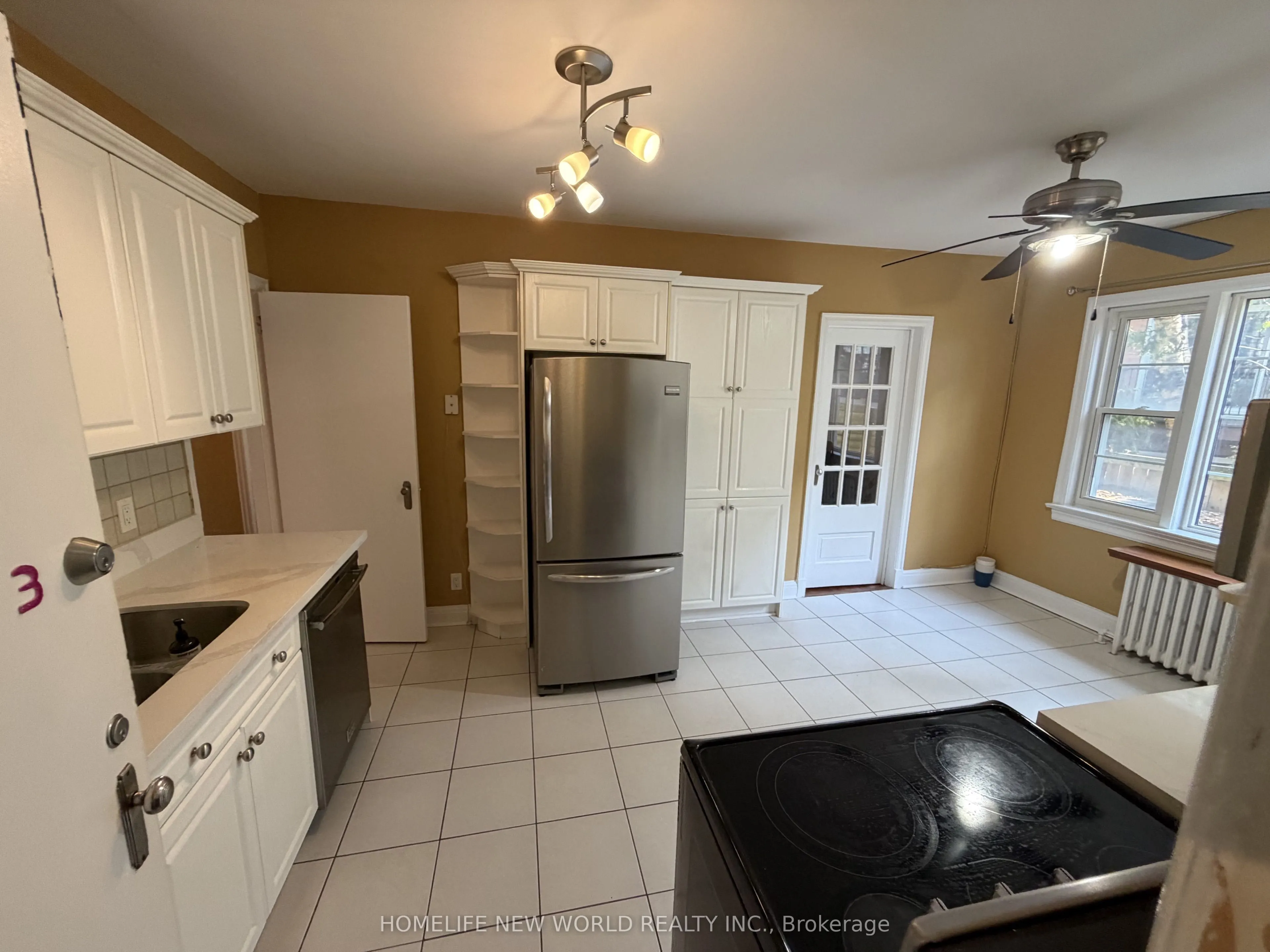 1217 Avenue Road #3