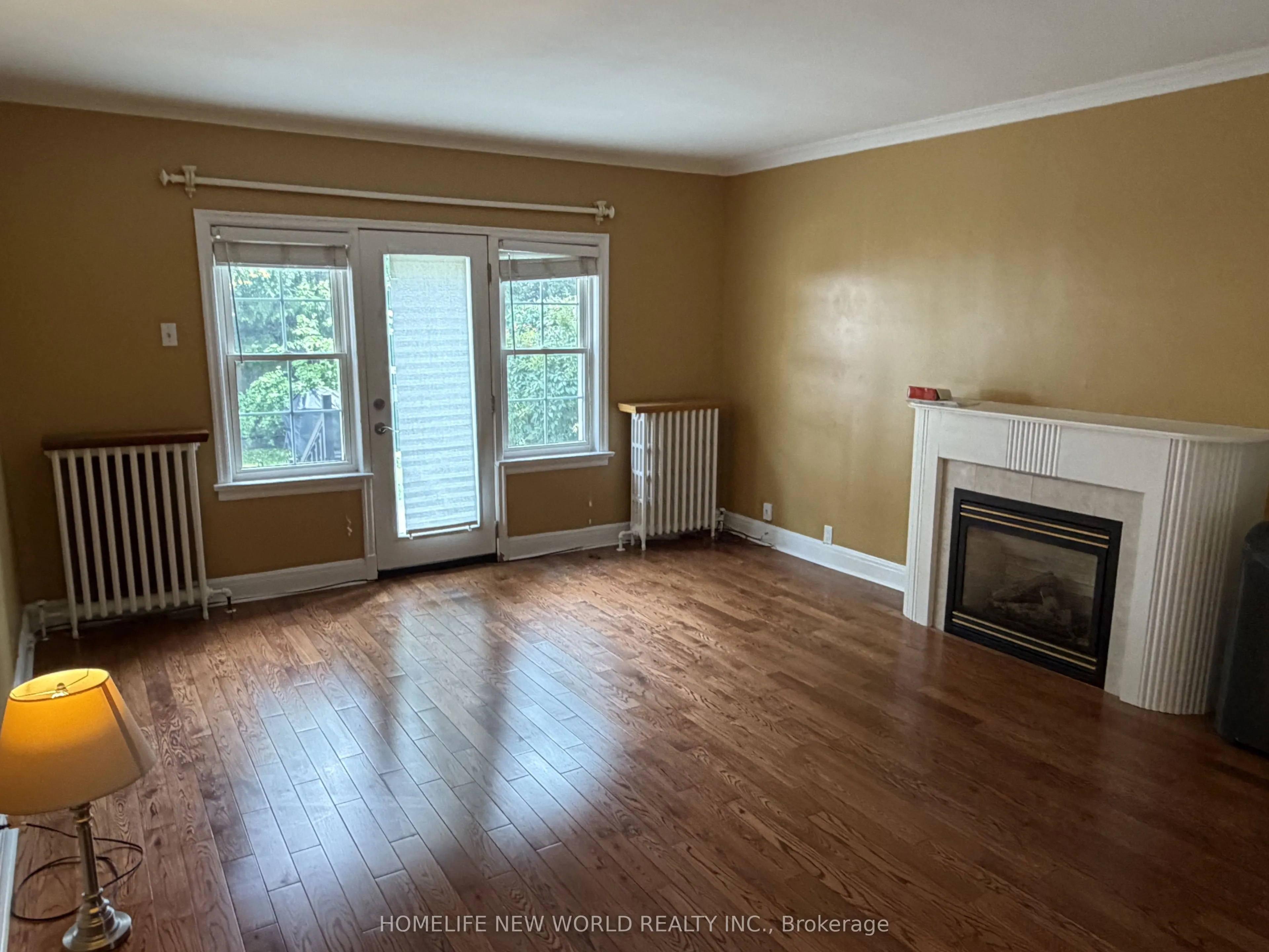 1217 Avenue Road #3