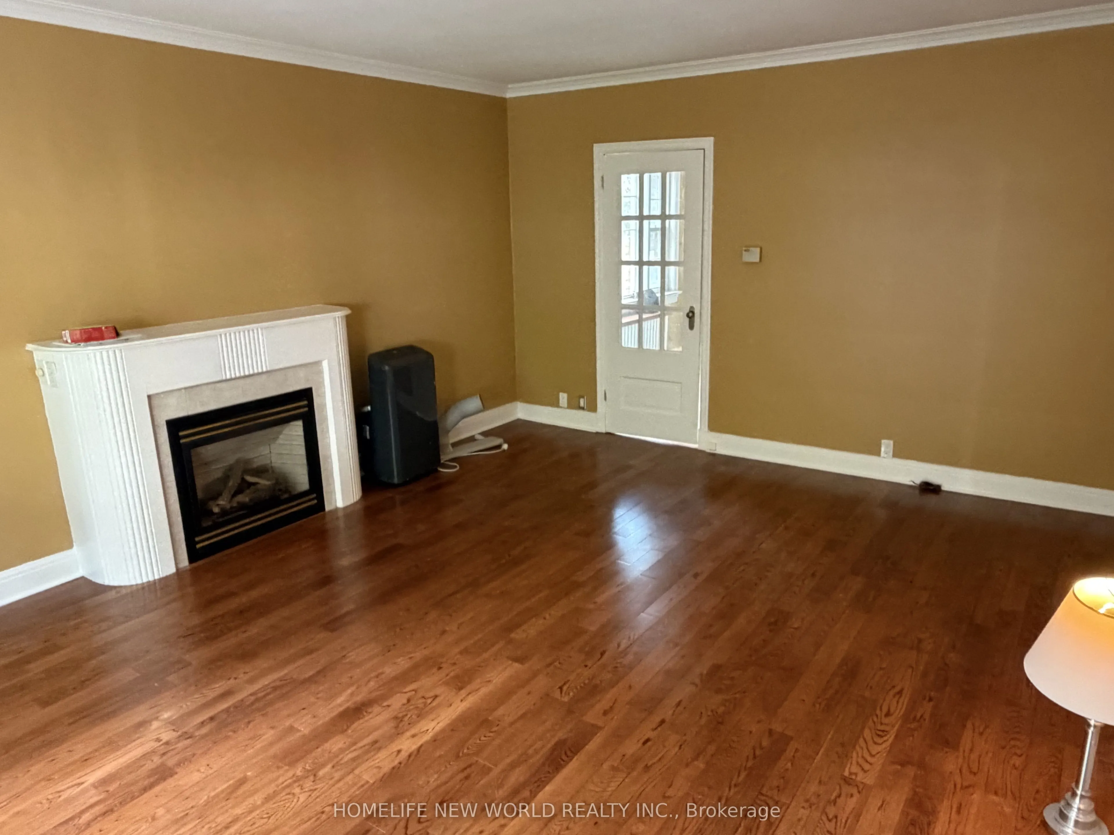 1217 Avenue Road #3
