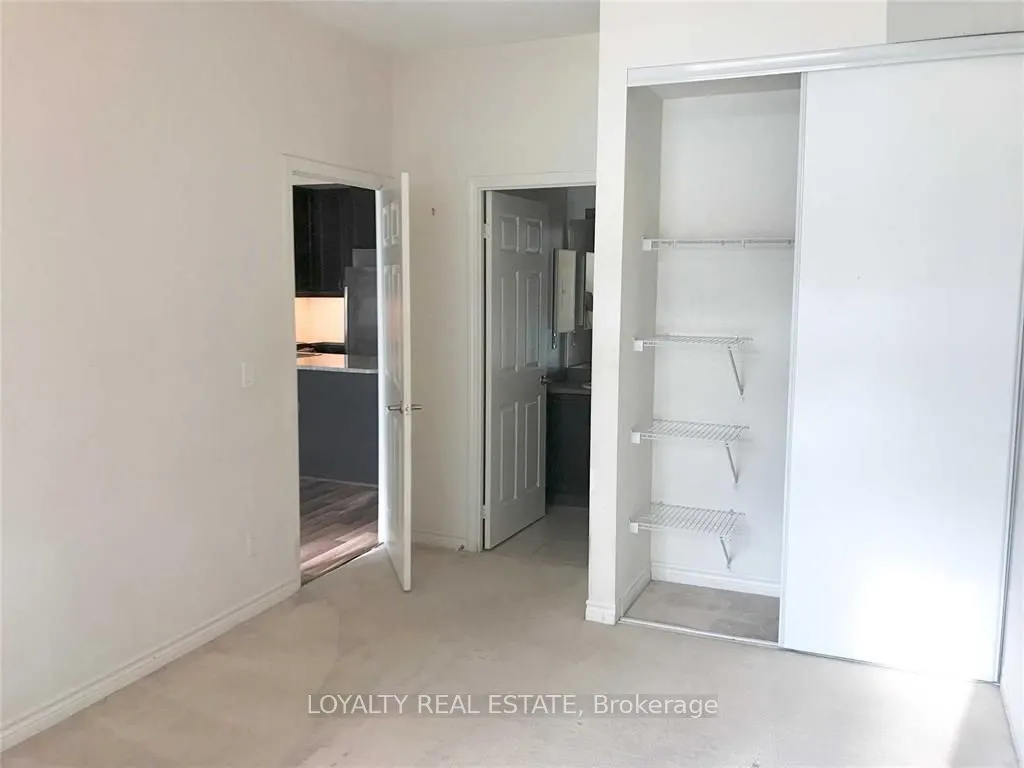 19 Grand Trunk Crescent #309