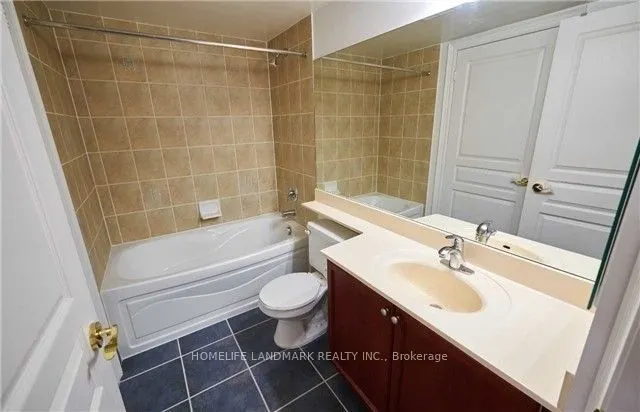 10 Northtown Way #501