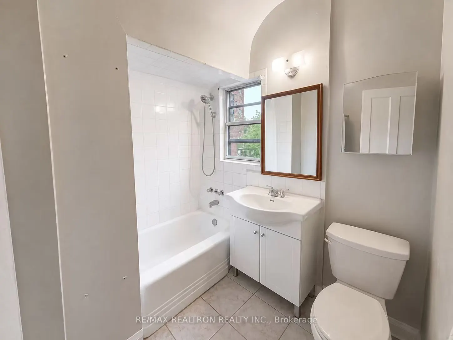 15 Ellerslie Avenue #2611