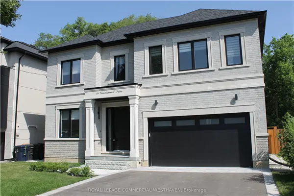 98 Charleswood Drive