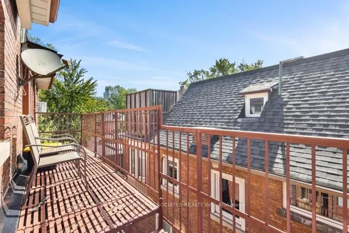 415 Brunswick Avenue