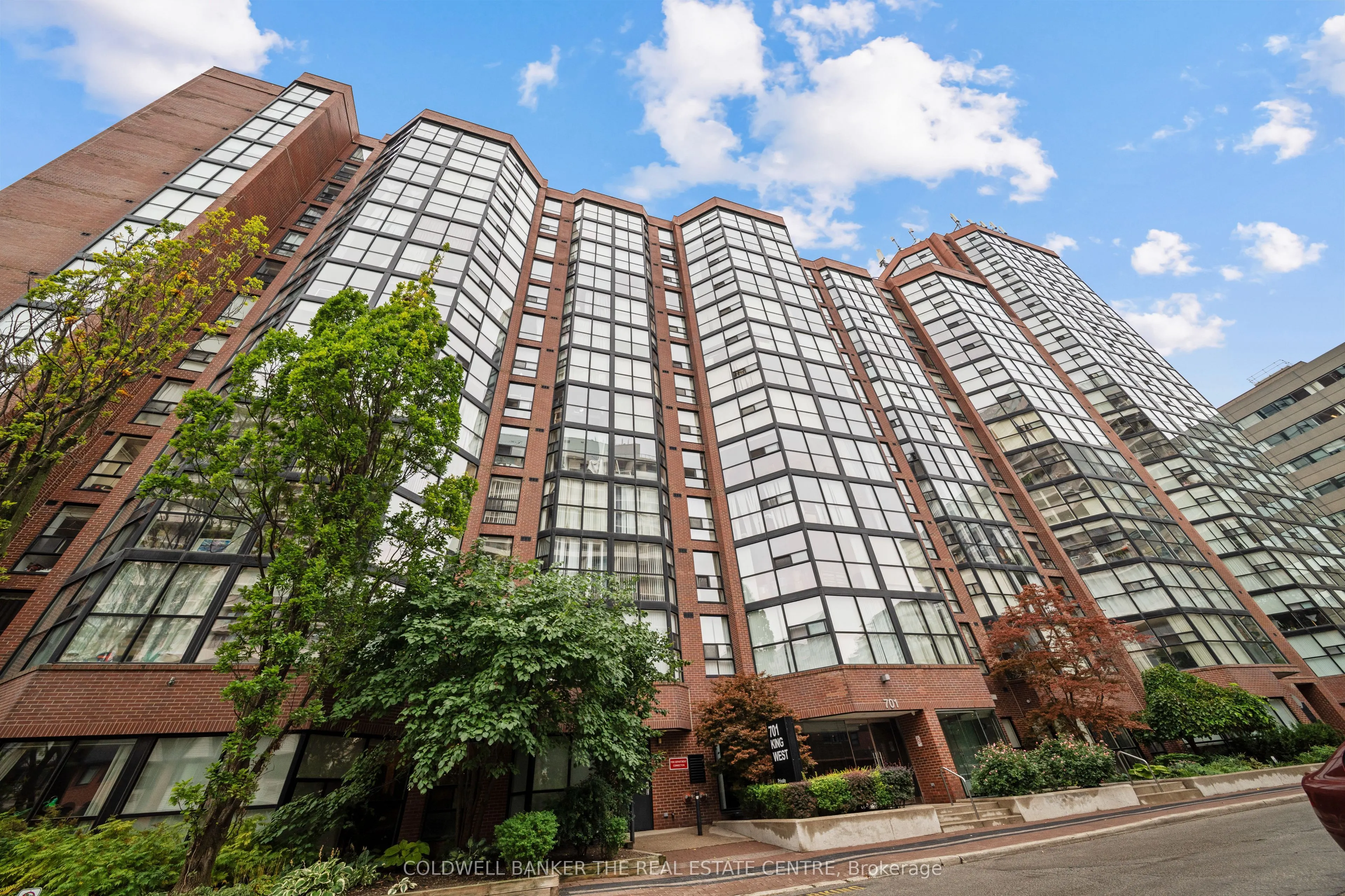 701 King Street W #1007