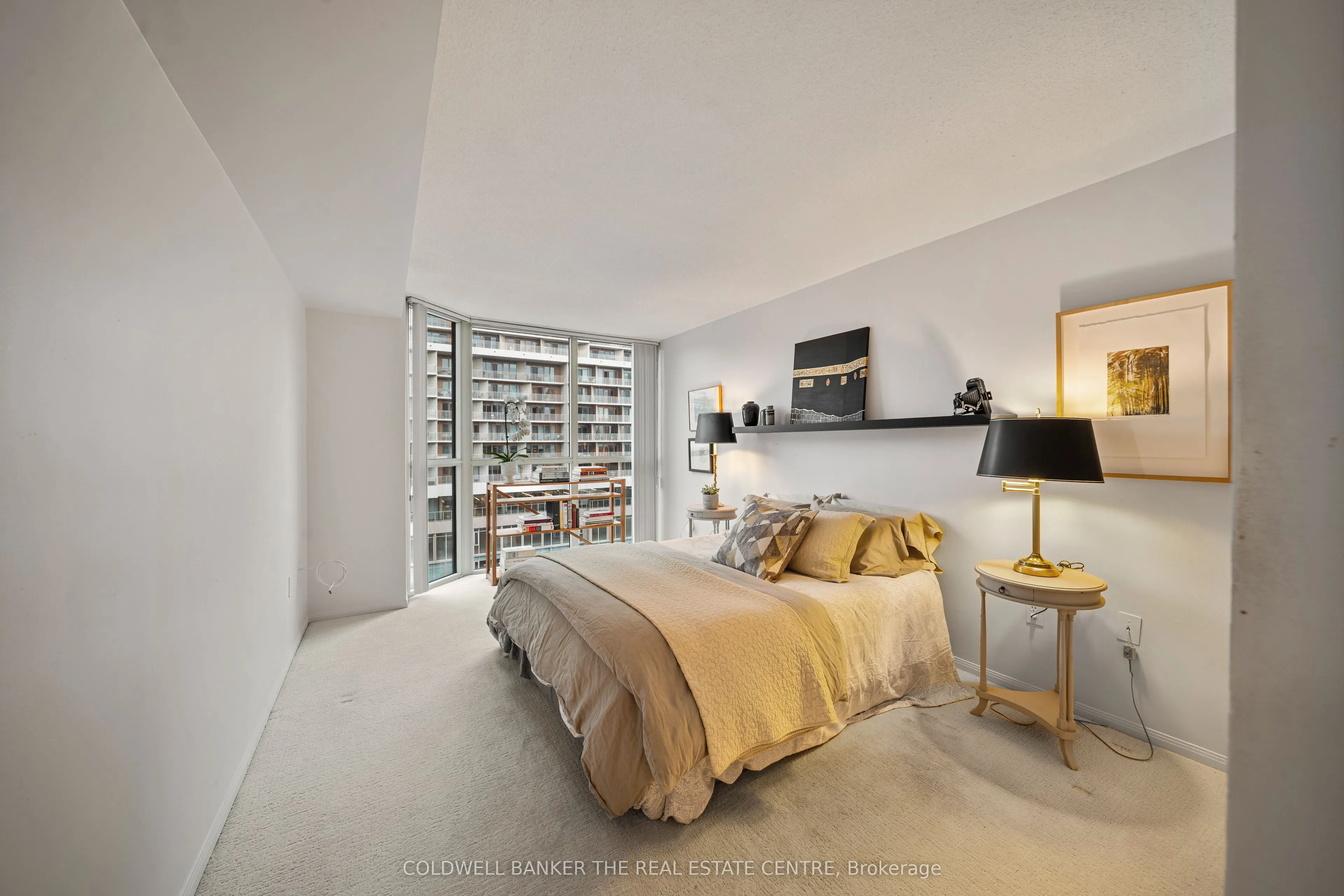 701 King Street W #1007