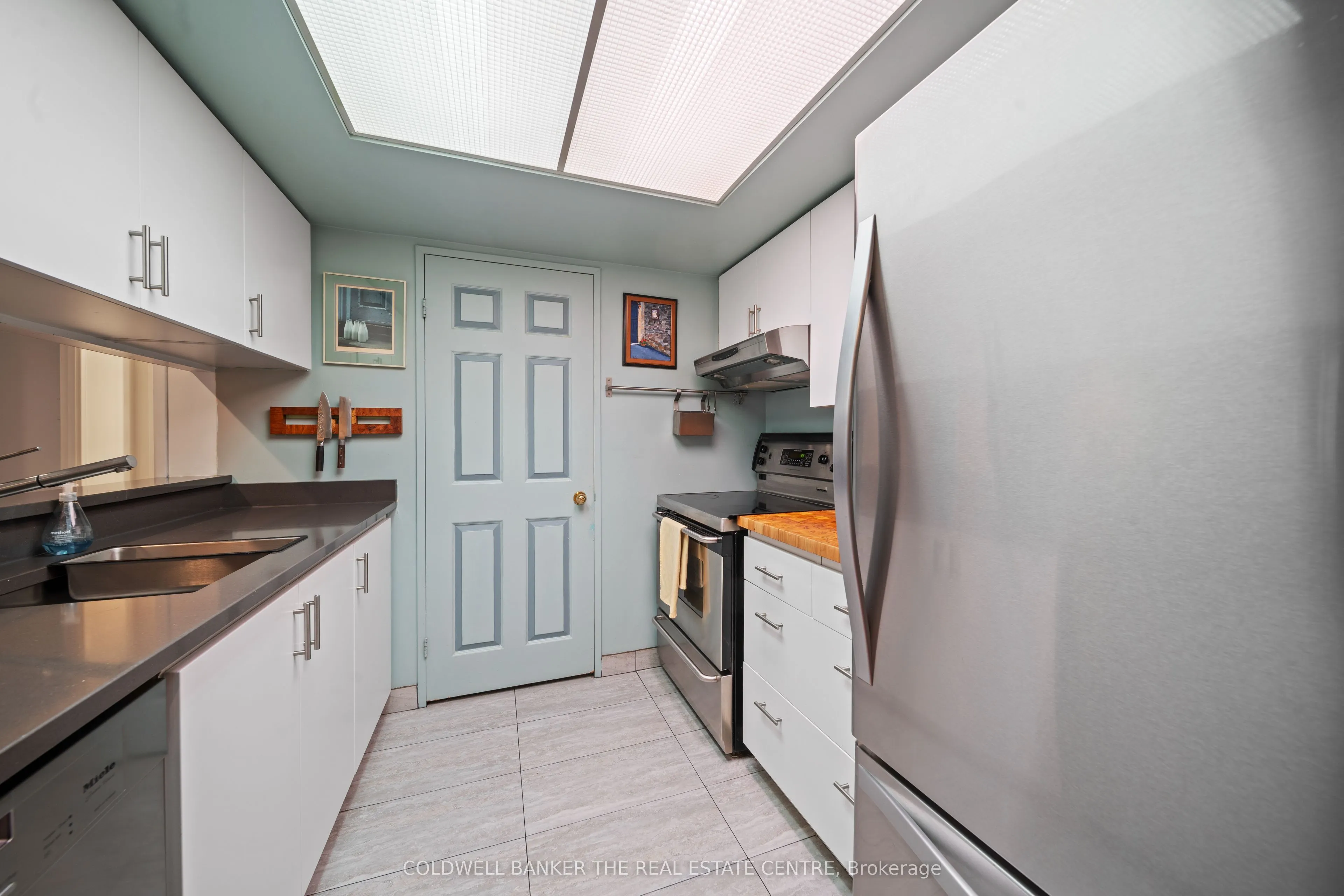 701 King Street W #1007