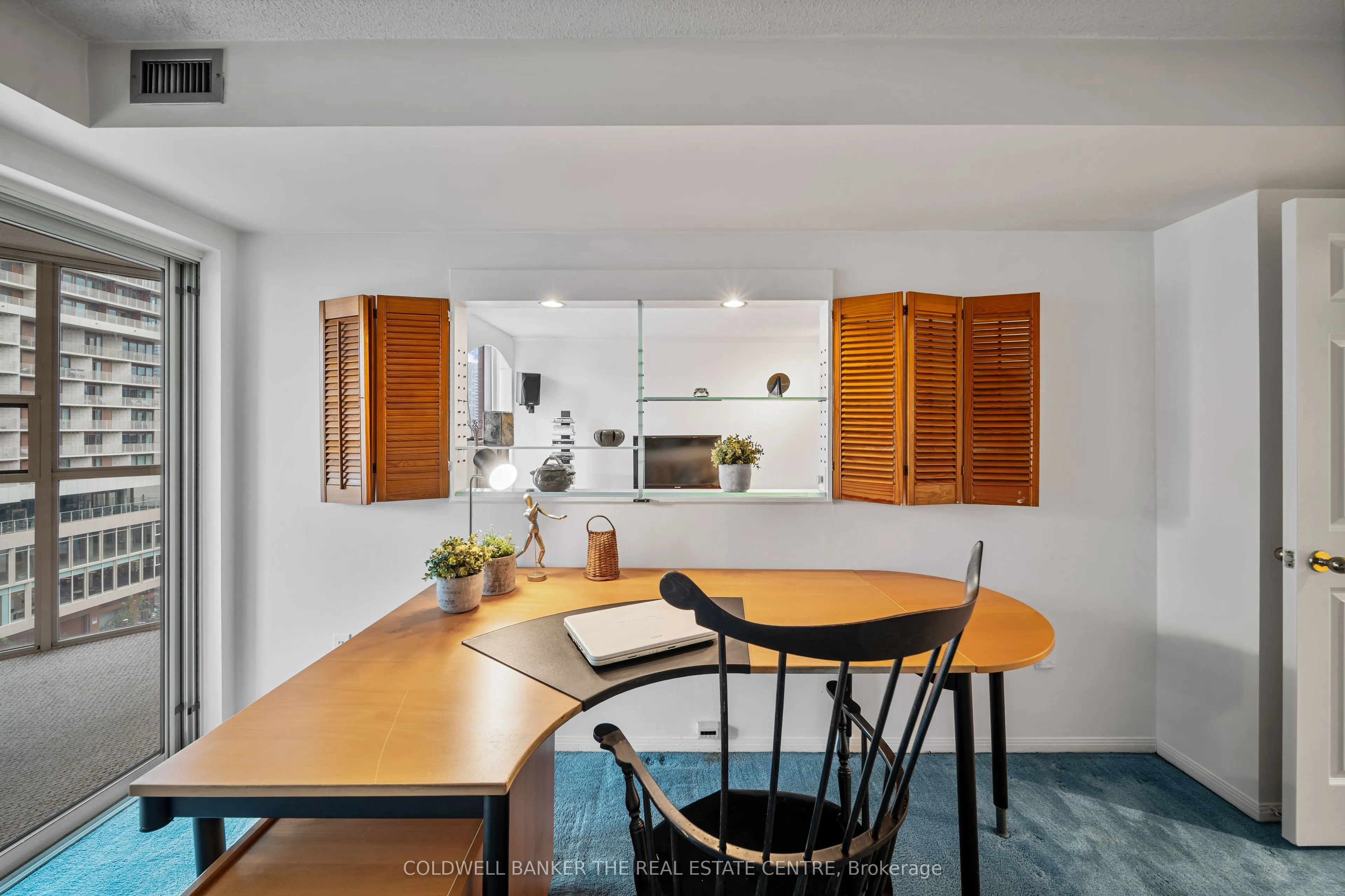 701 King Street W #1007