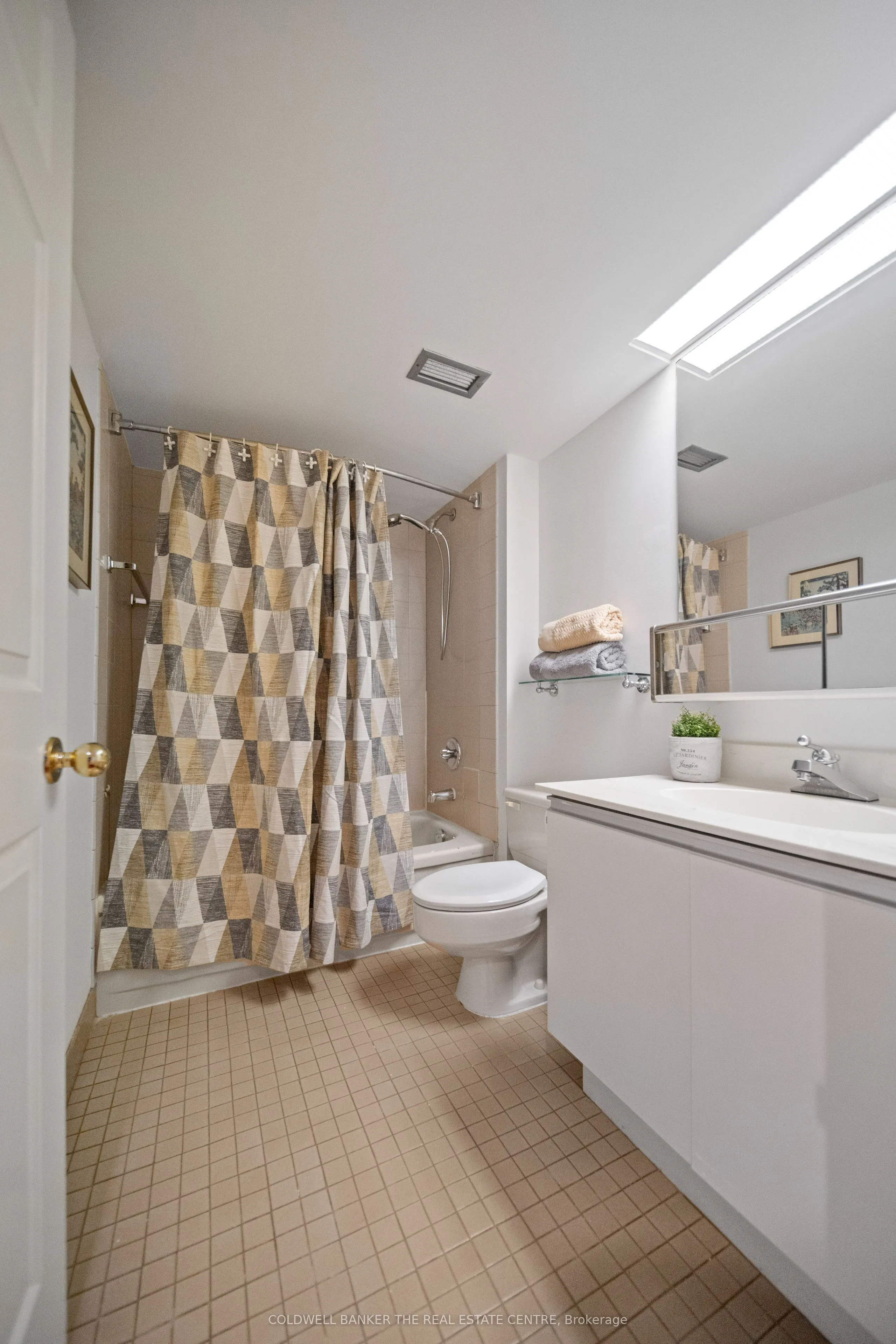 701 King Street W #1007