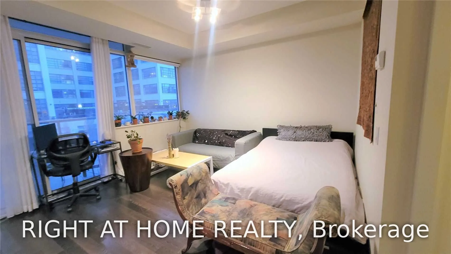 90 Stadium Road #328