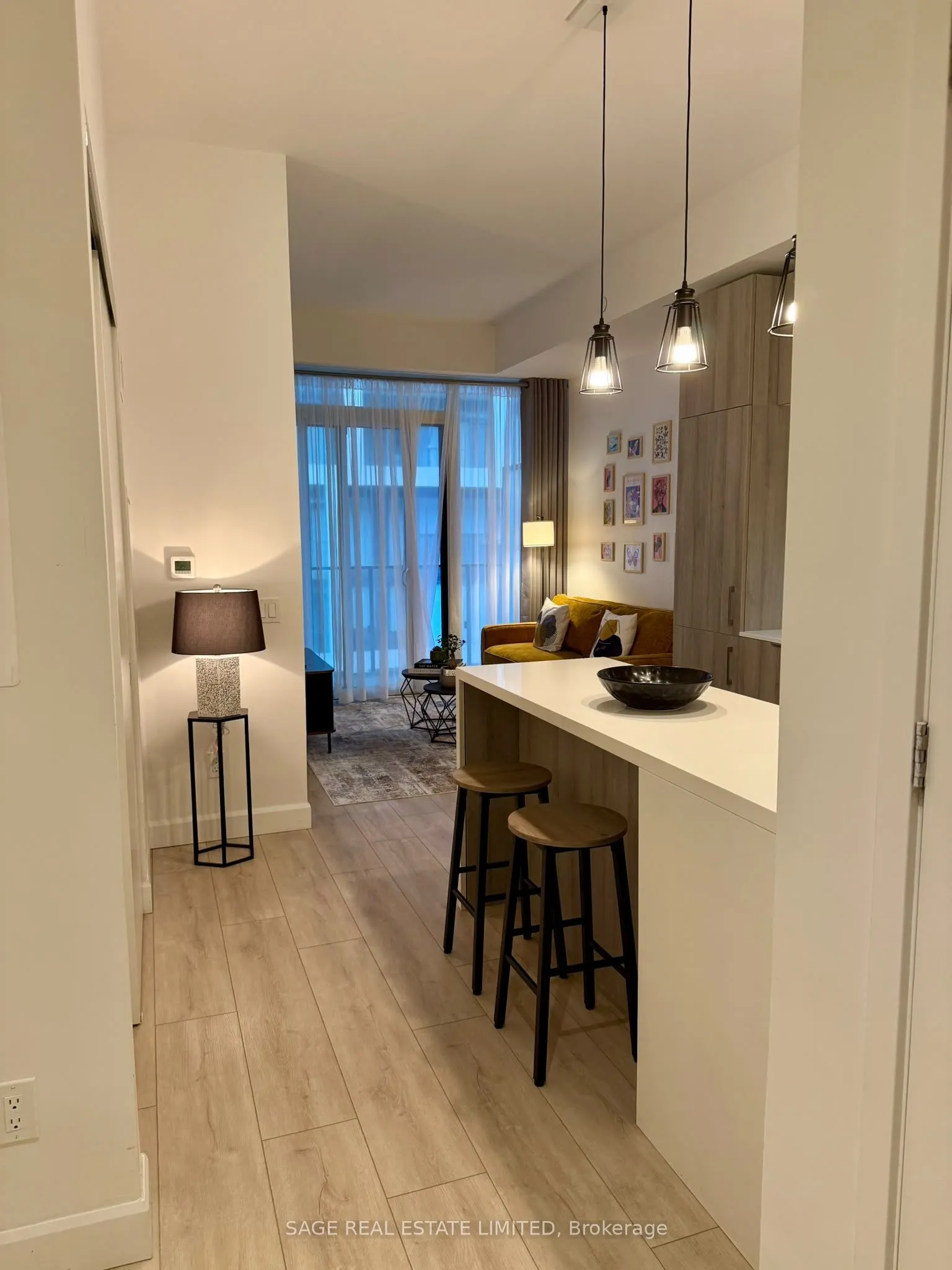 8 Hillsdale Avenue #1534