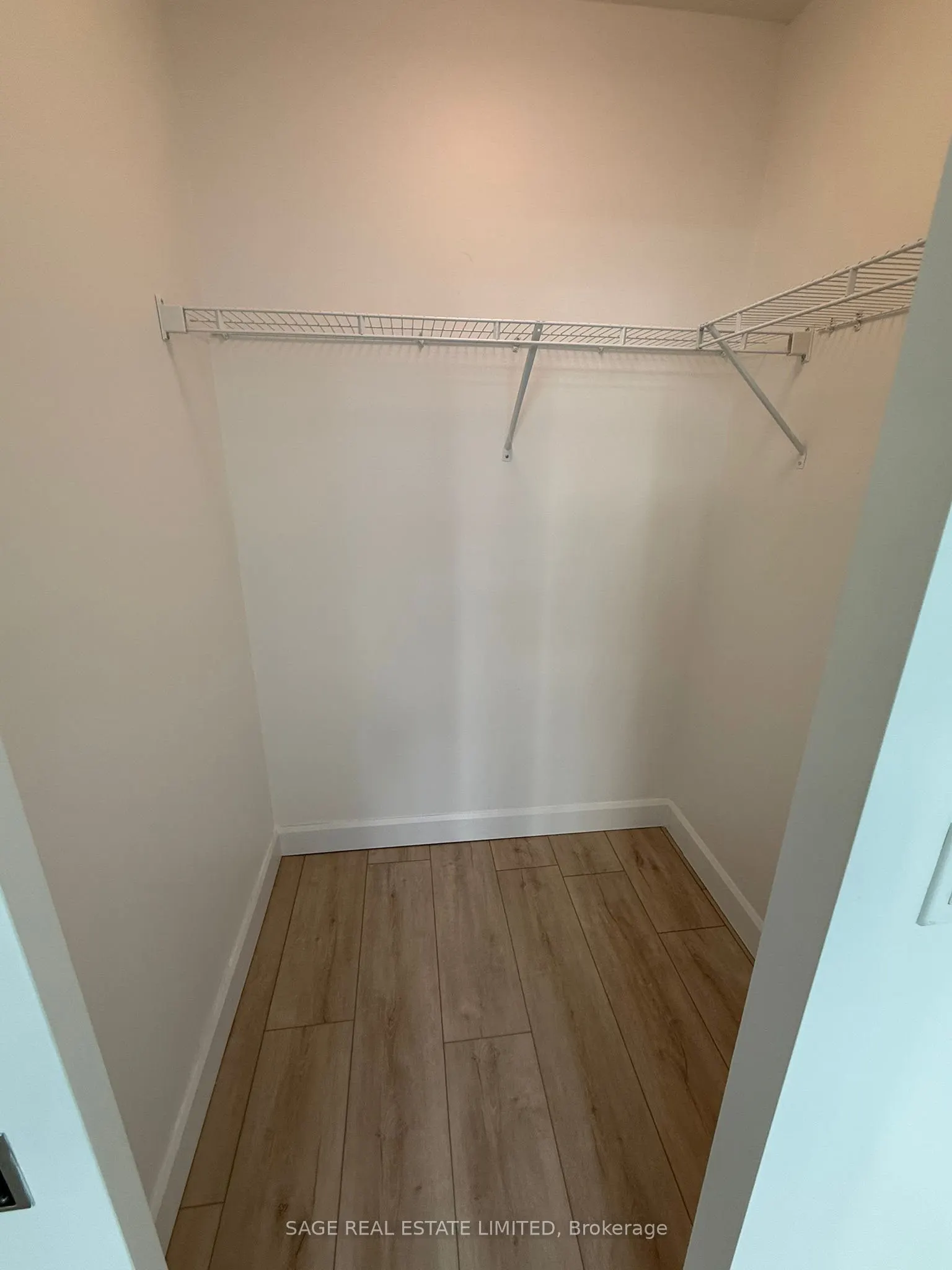 8 Hillsdale Avenue #1534
