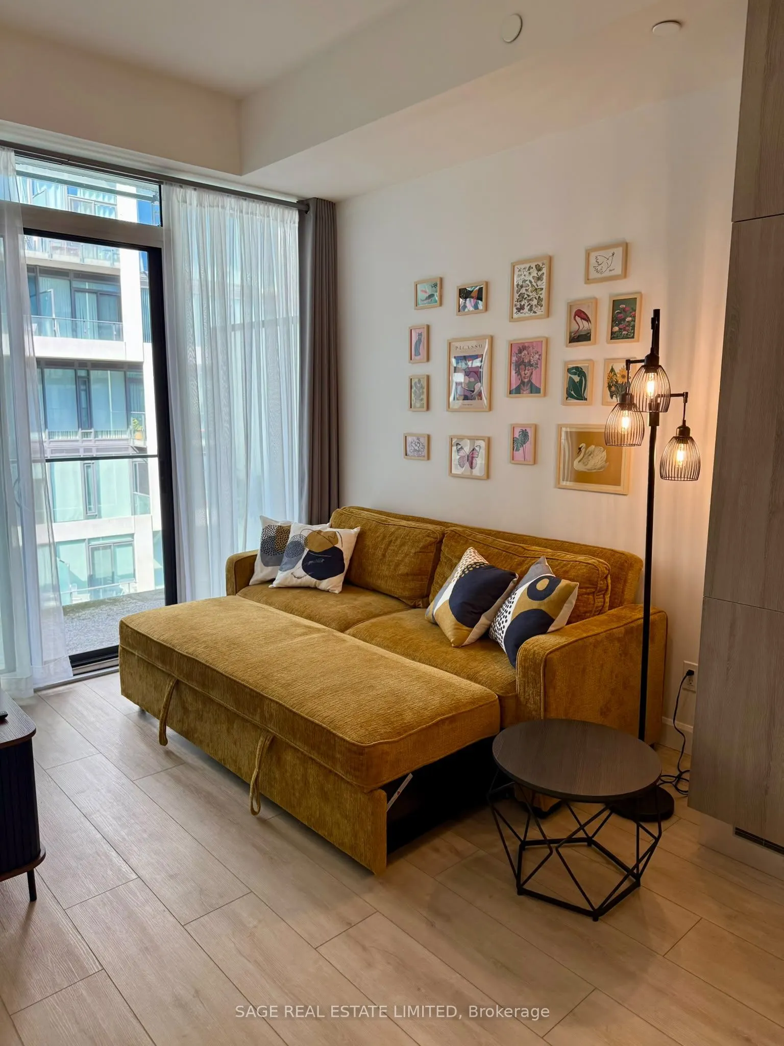 8 Hillsdale Avenue #1534