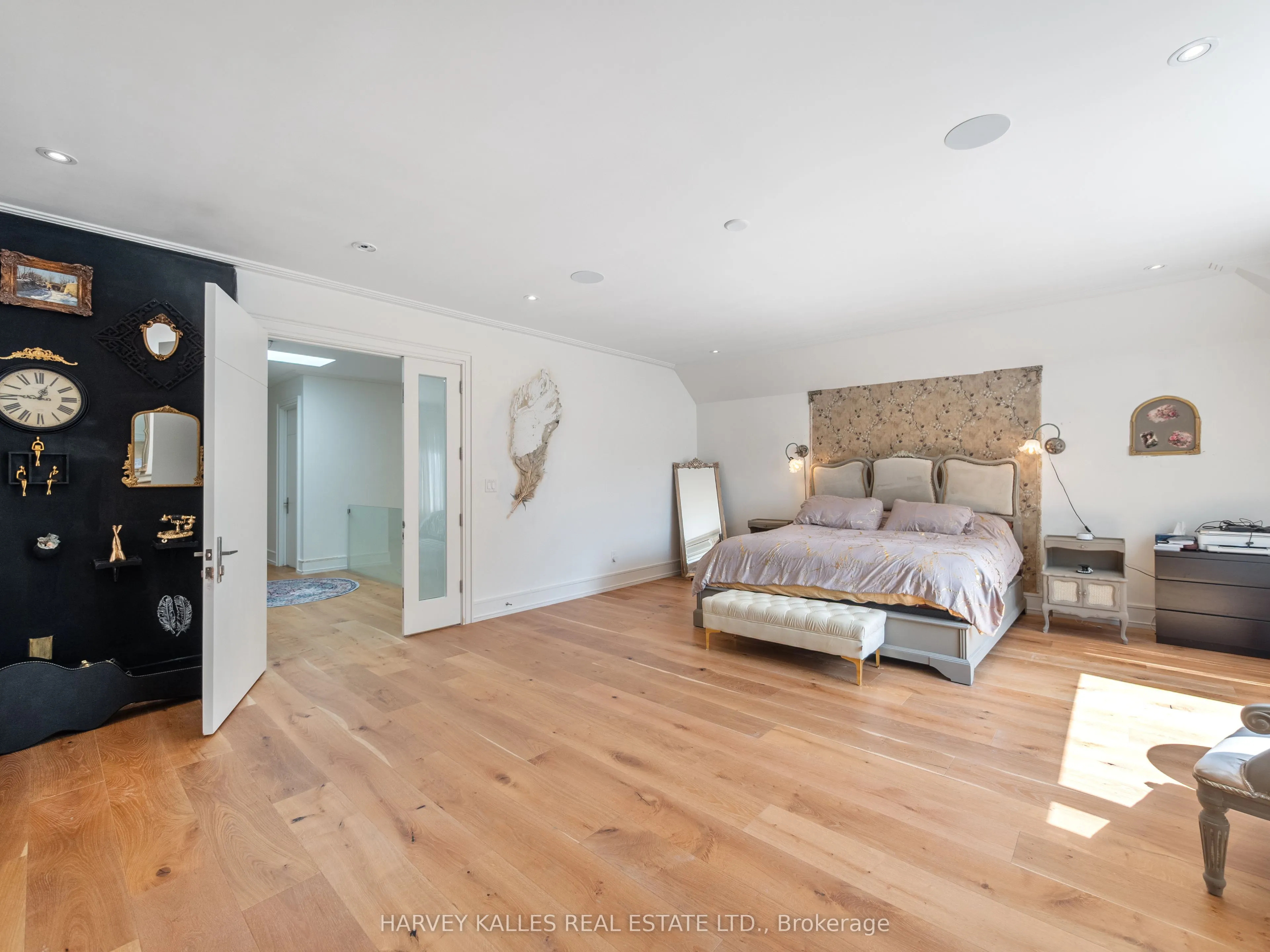 267 Empress Avenue