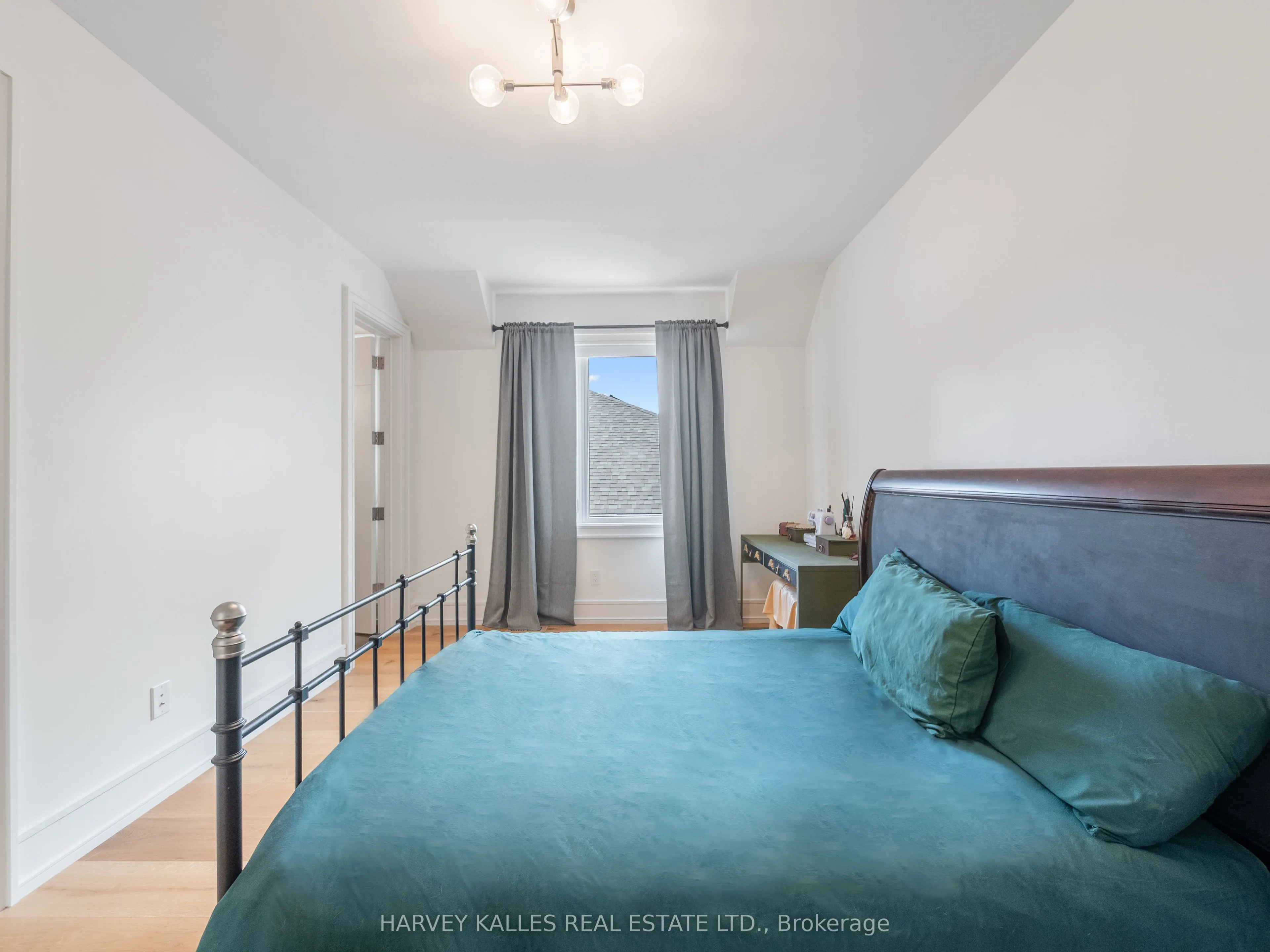 267 Empress Avenue