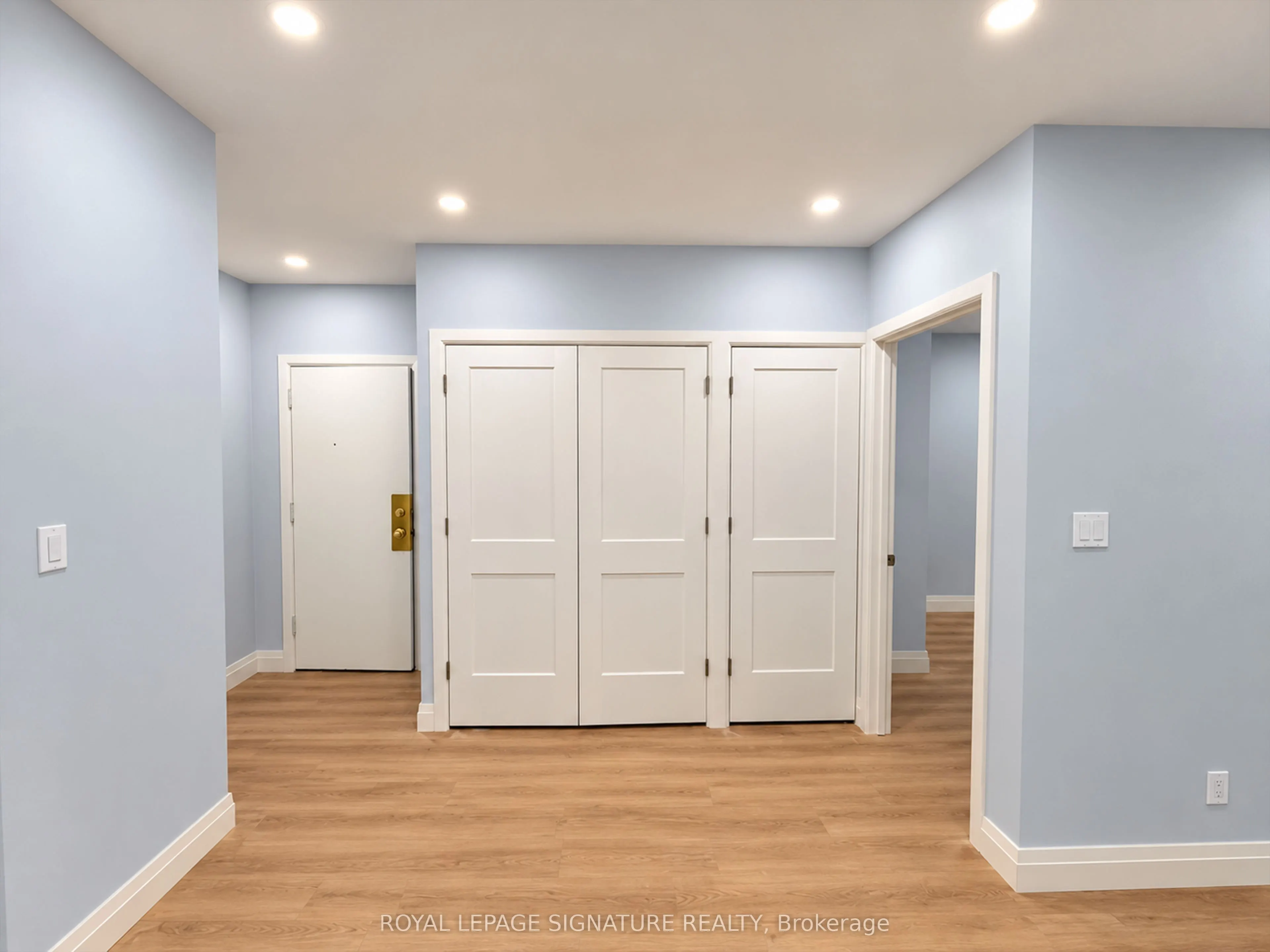 1727A Bayview Avenue #1