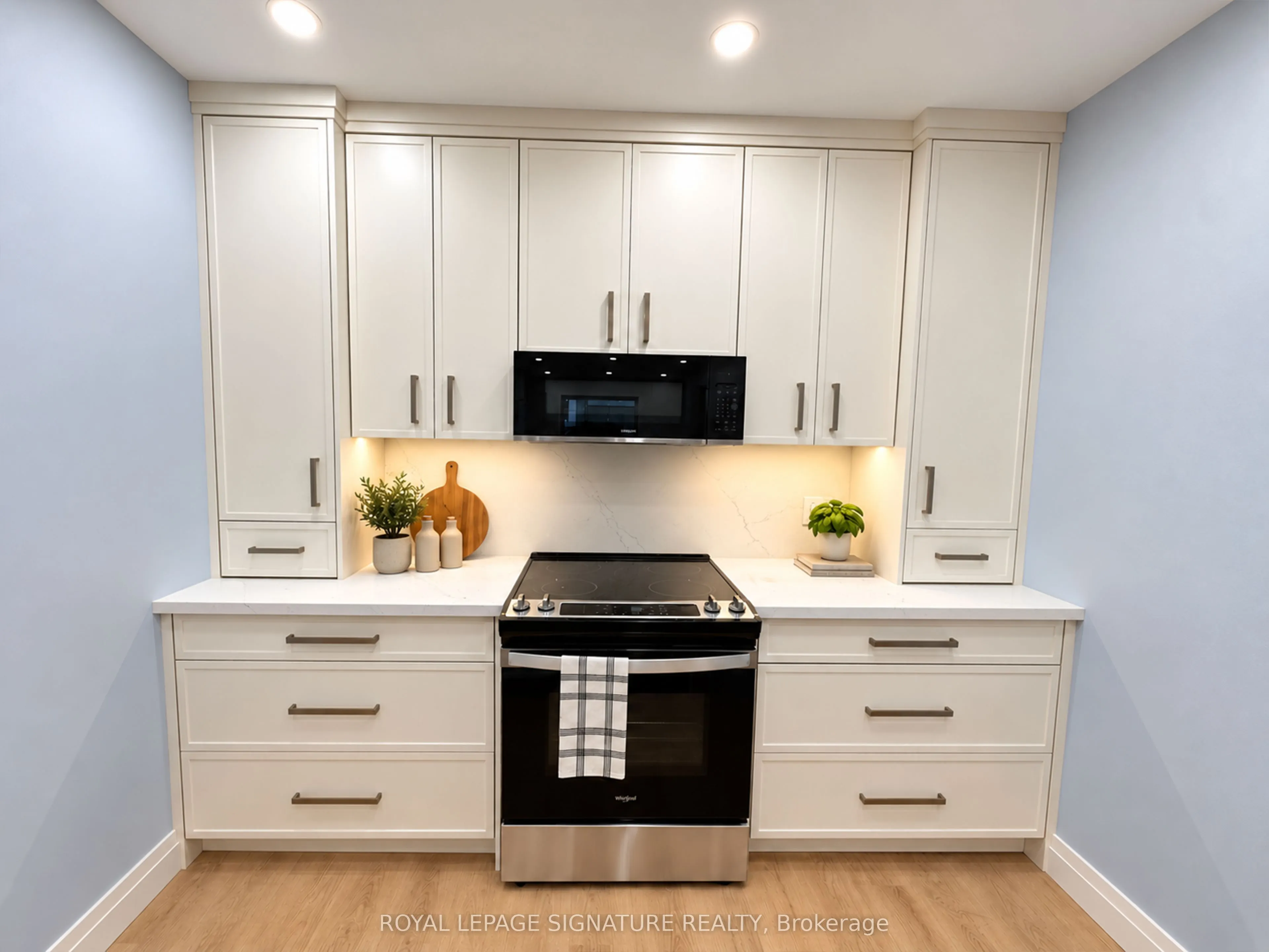 1727A Bayview Avenue #1