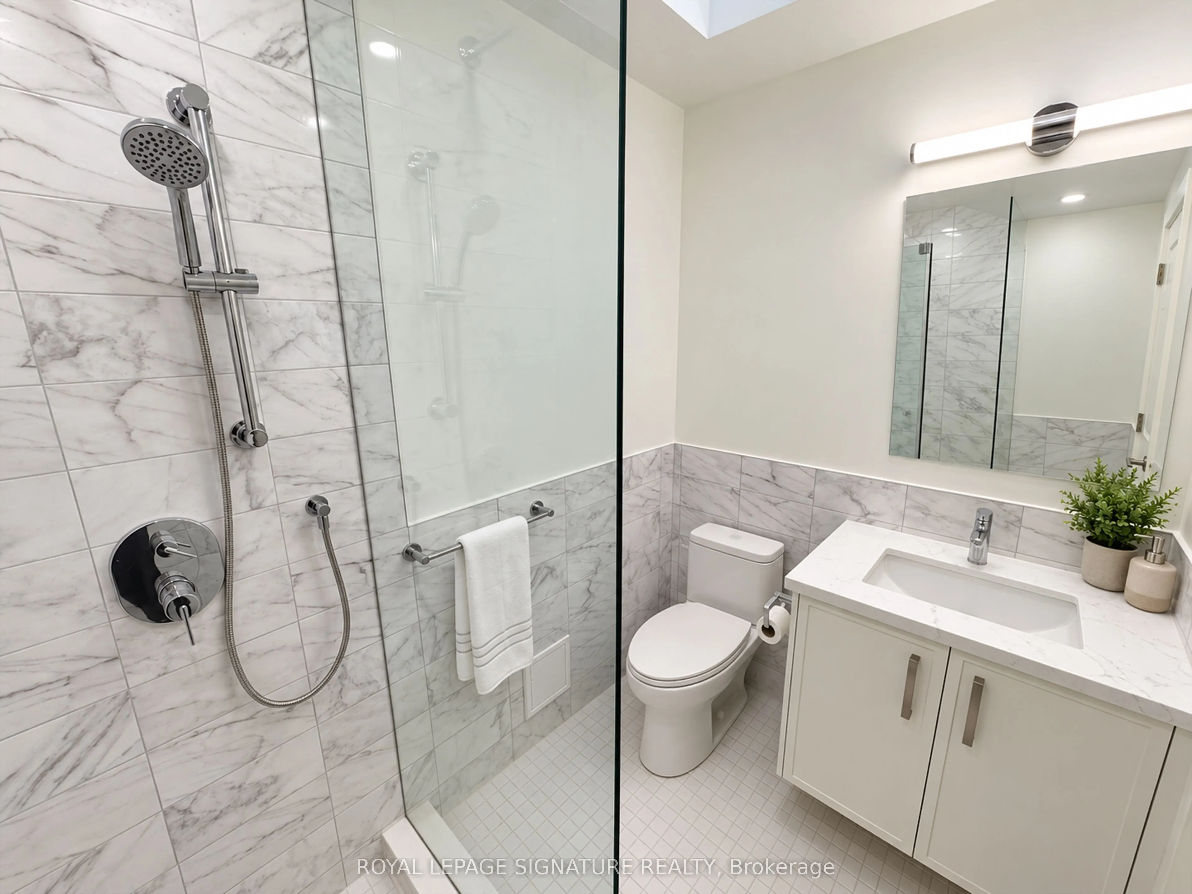 1727A Bayview Avenue #1
