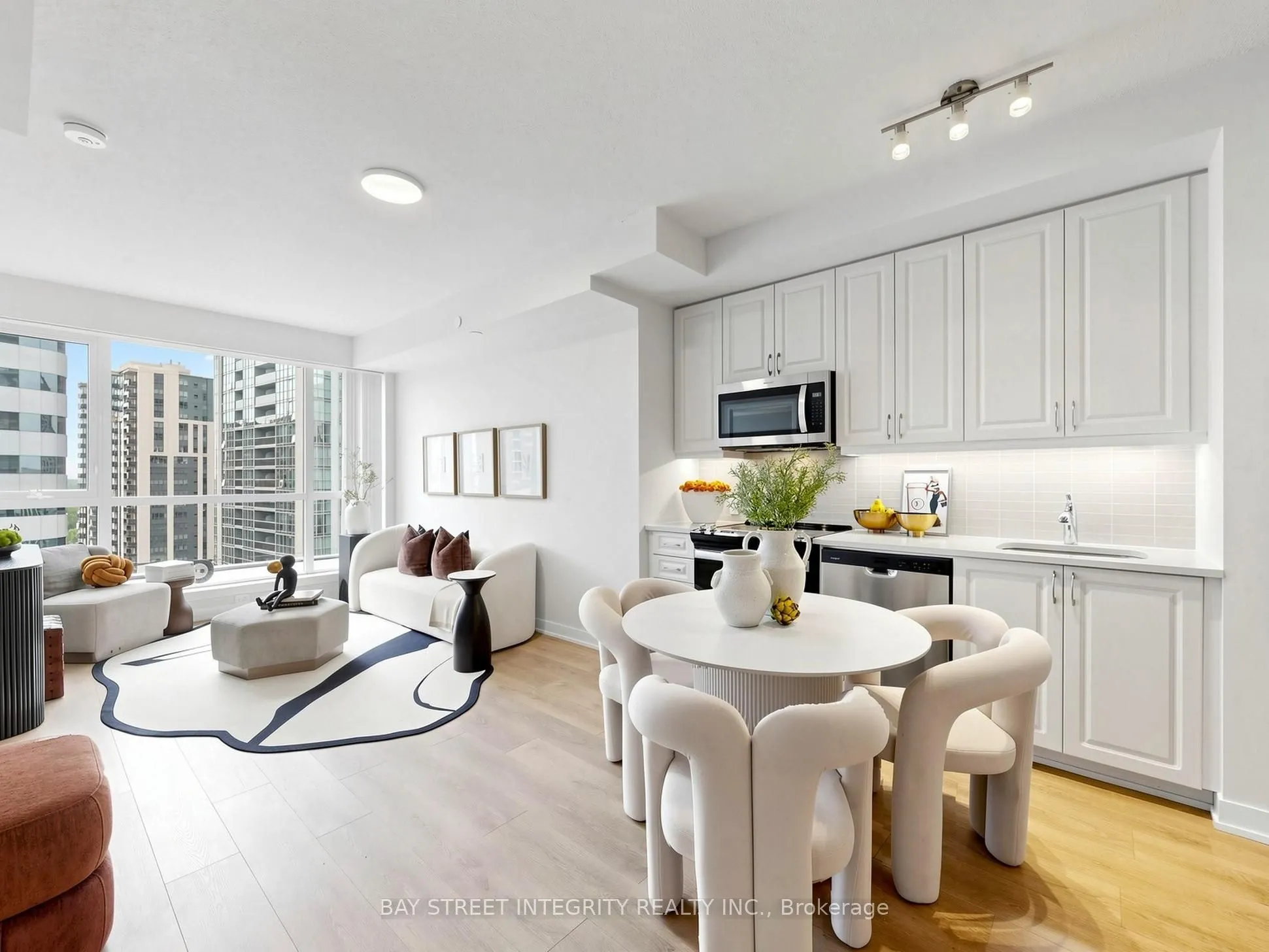 4955 Yonge Street #1616