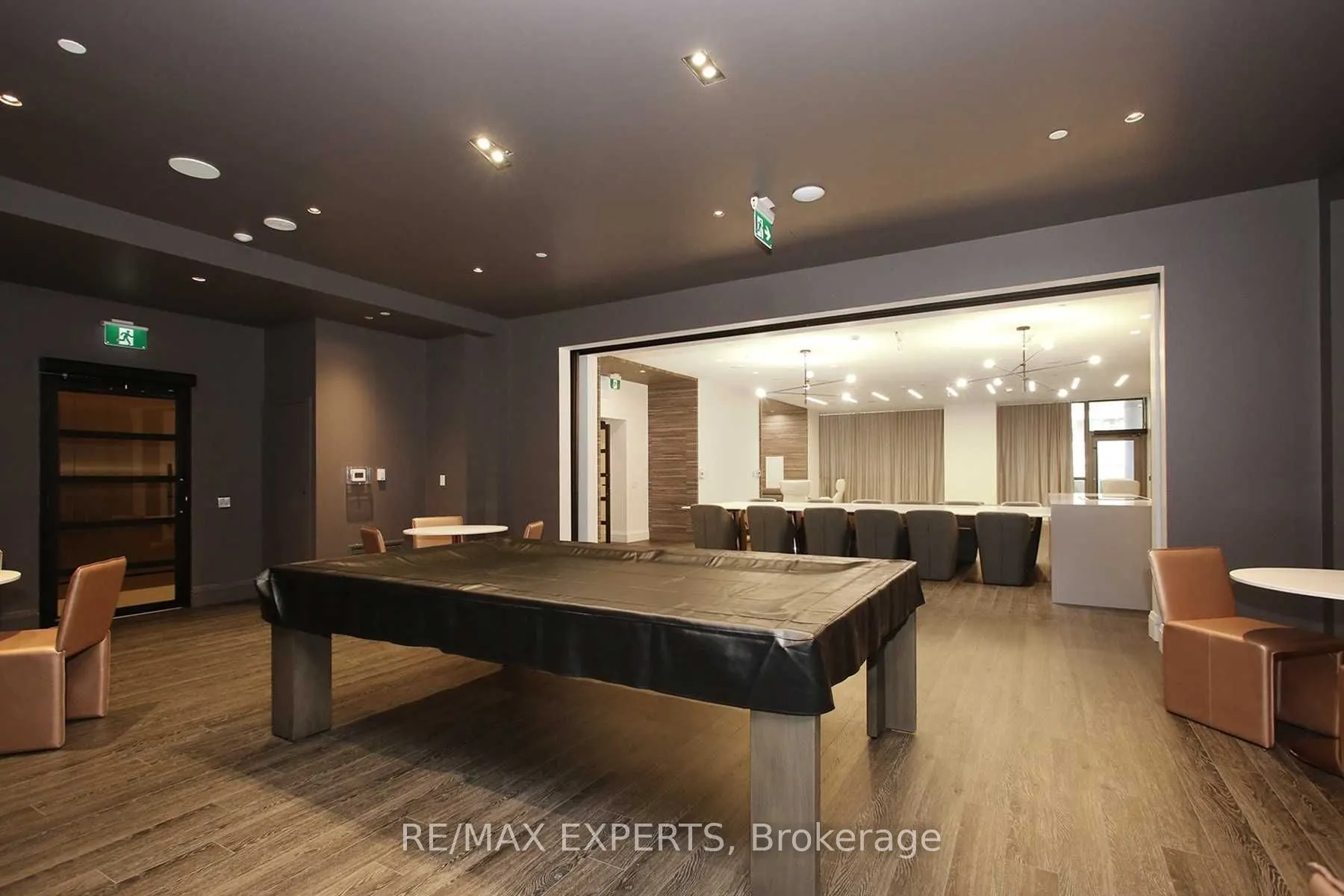 39 ROEHAMPTON Avenue #2707