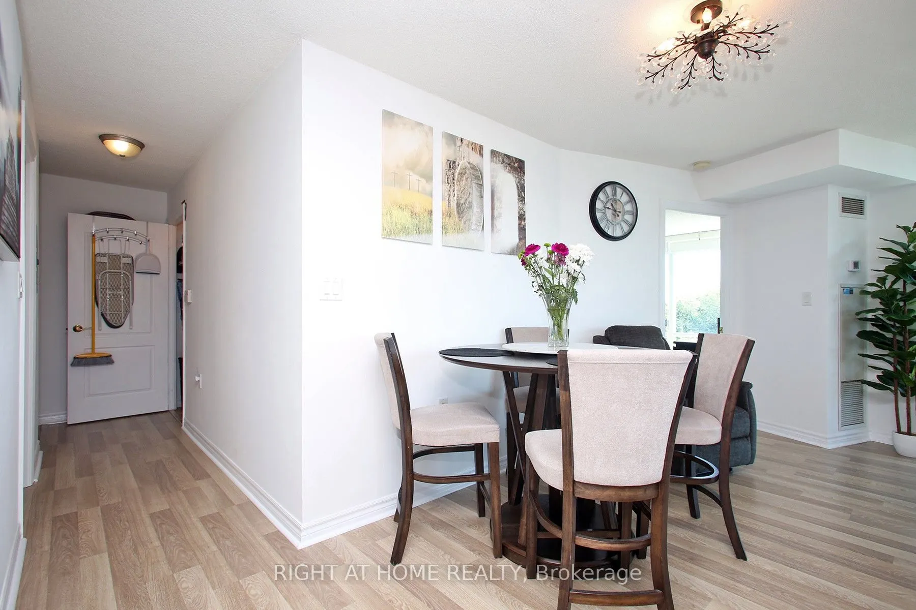 3830 Bathurst Street #505