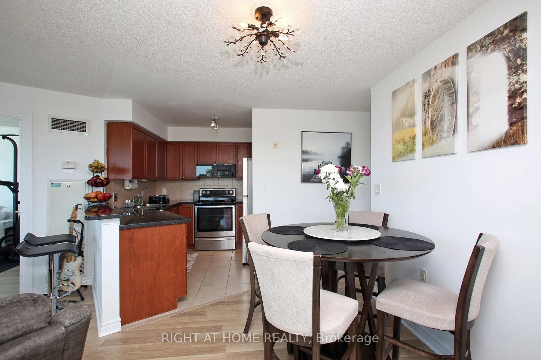 3830 Bathurst Street #505