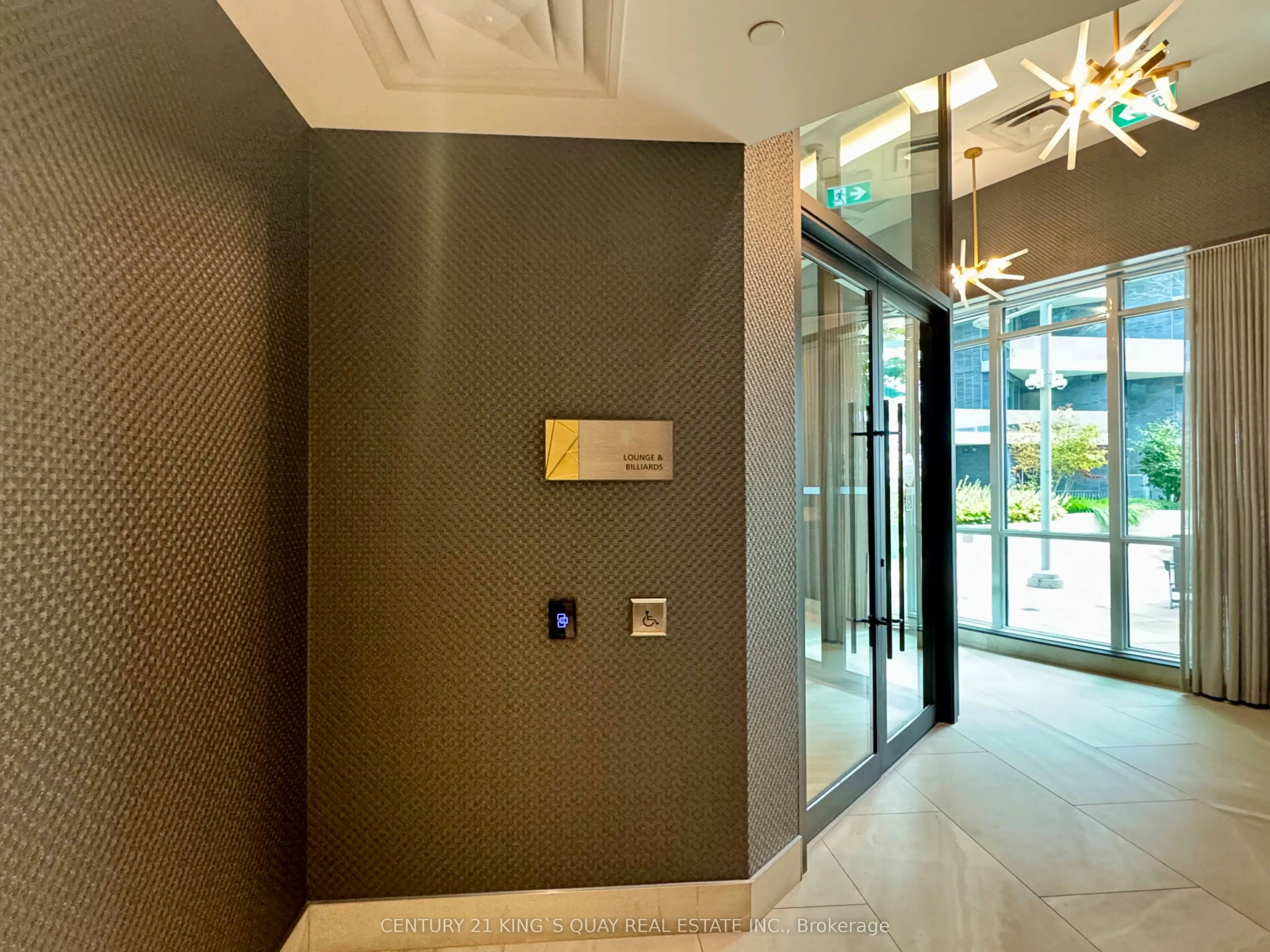 1 Edgewater Drive #820
