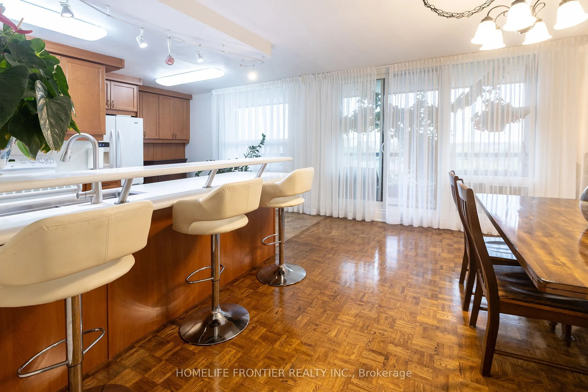 115 Antibes Drive #706