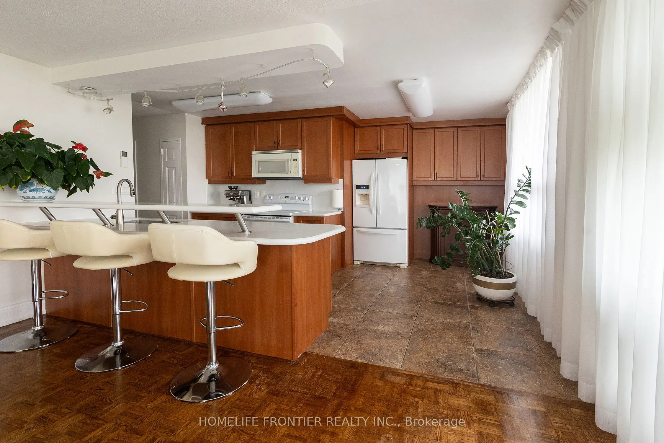 115 Antibes Drive #706