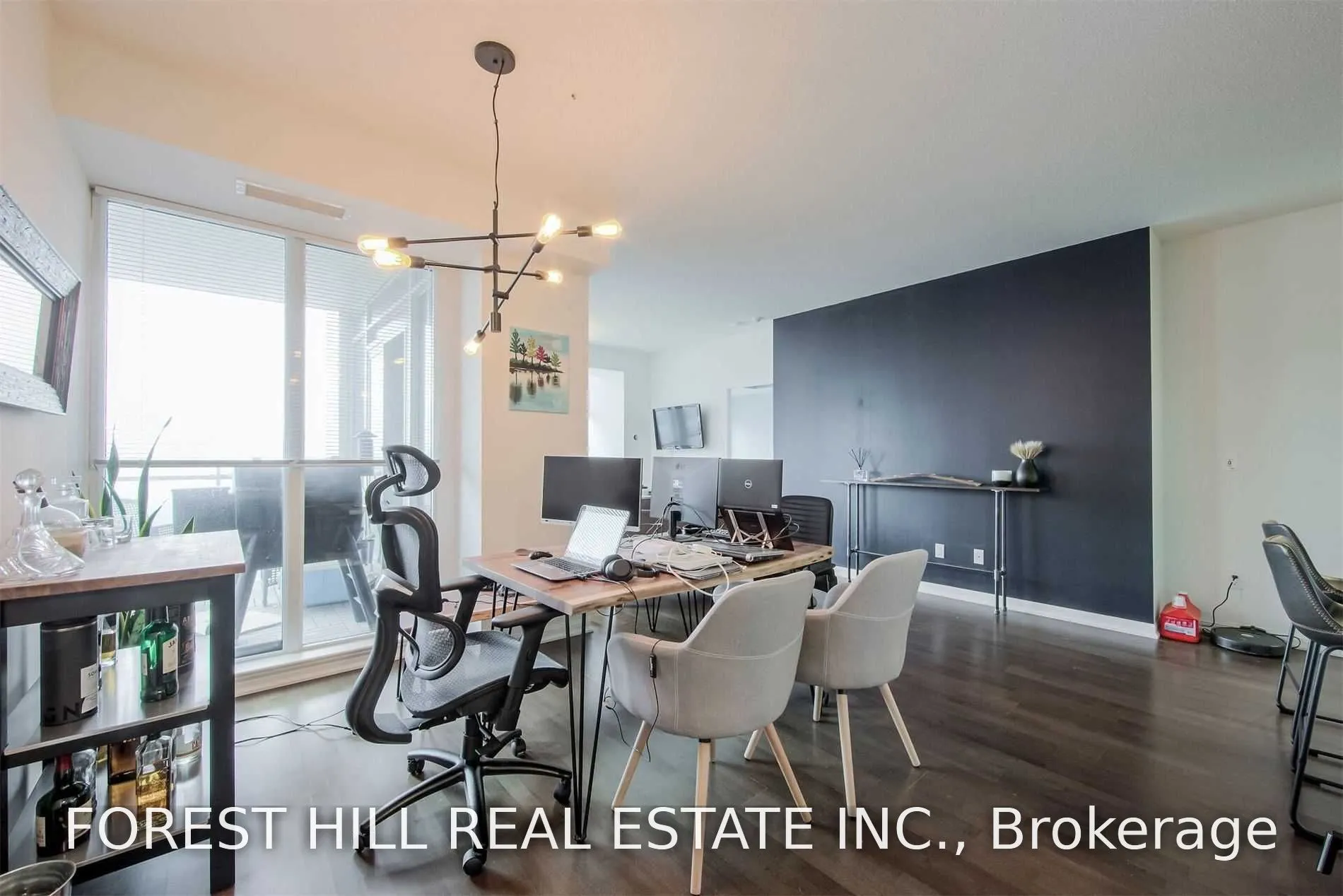 628 Fleet Street S #812