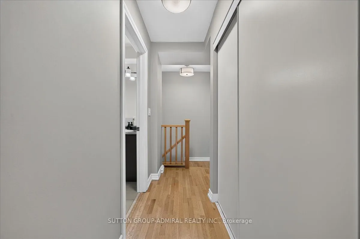 2 Maxwell Street #202