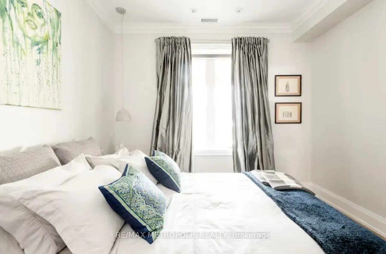 72 Grace Street #Main Floor