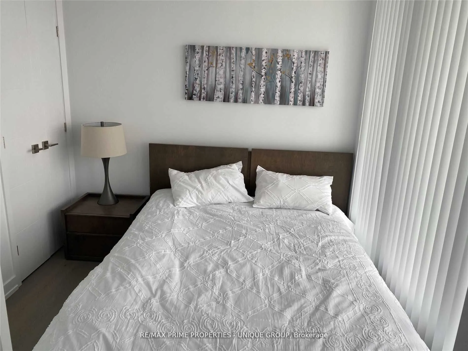 488 University Avenue #5002