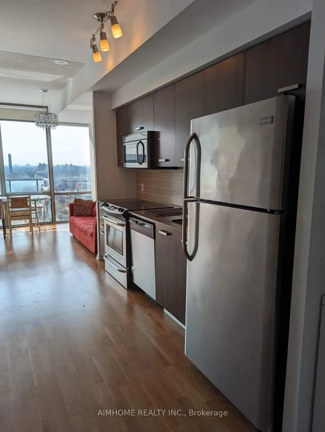 832 Bay Street #2001